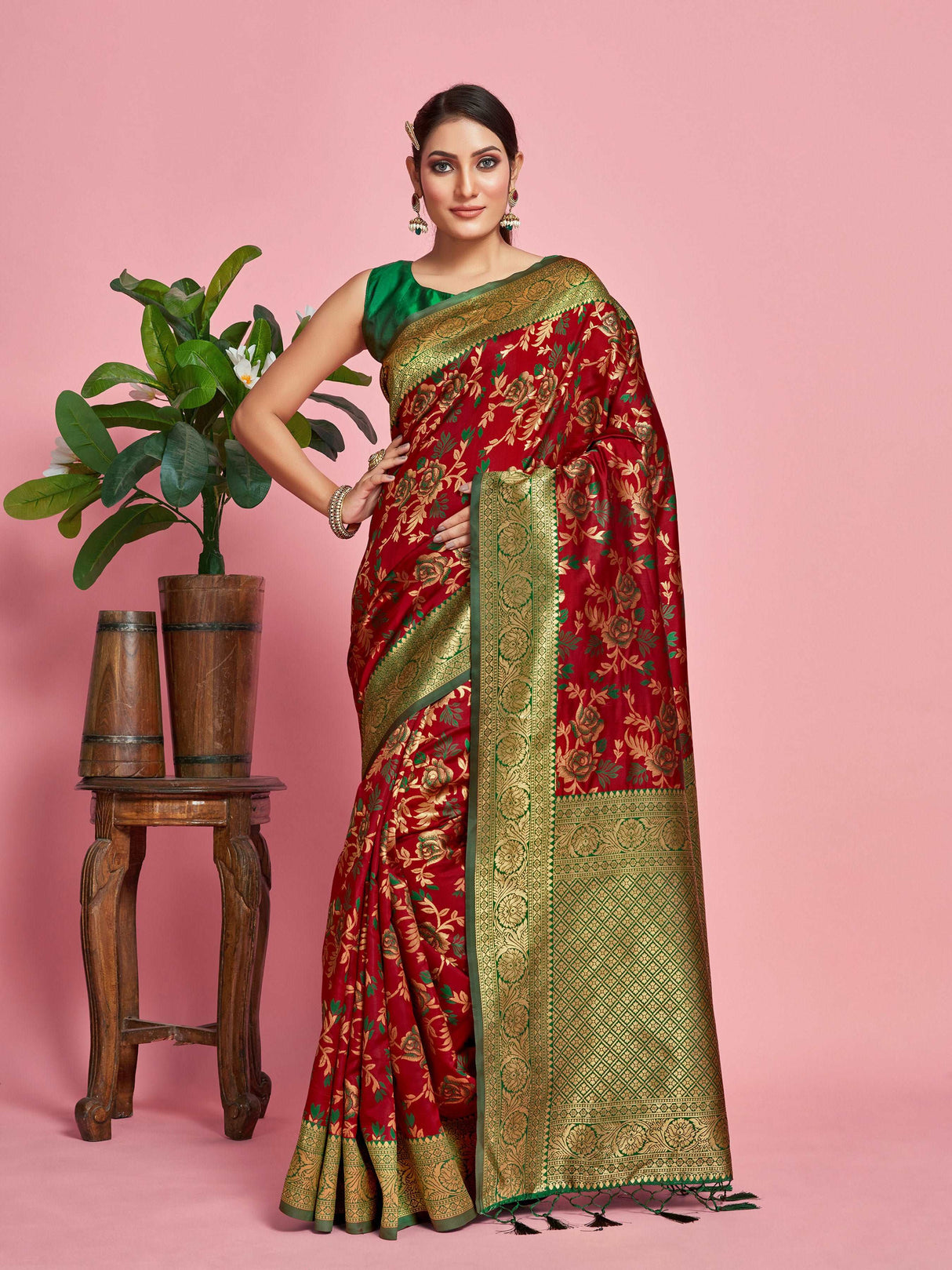 Mimosa Women's Woven Design Kanjivaram Art Silk Saree With Blouse Piece : SA00001279MRFREE