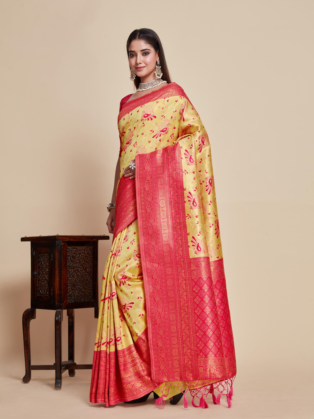 Mimosa Women's Woven Design Kanjivaram Art Silk Saree With Blouse Piece : SA00001101RN