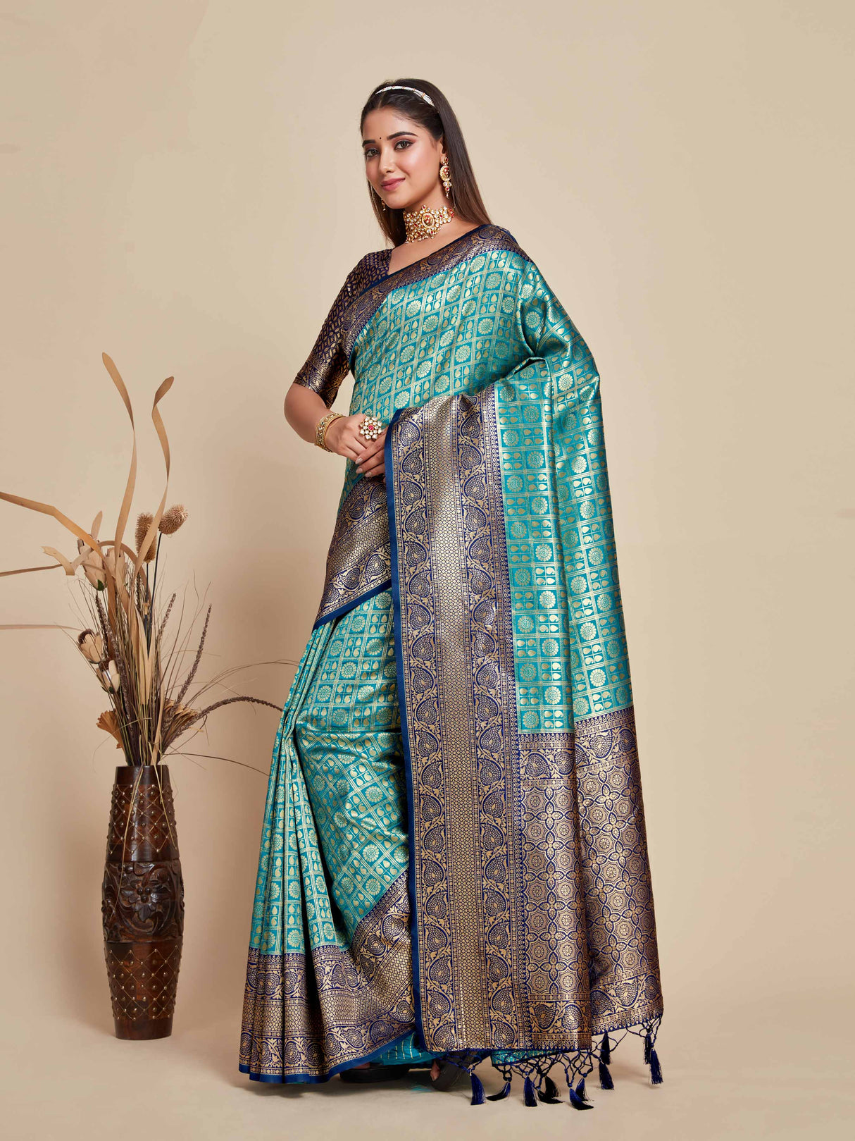 Mimosa Women's Woven Design Kanjivaram Art Silk Saree With Blouse Piece : SA00001102SF