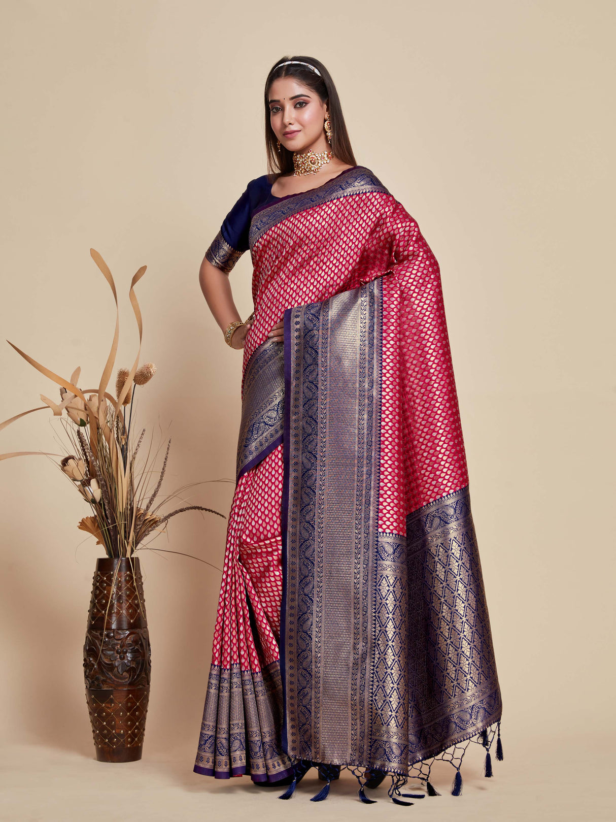 Mimosa Women's Woven Design Kanjivaram Art Silk Saree With Blouse Piece : SA00001103RN