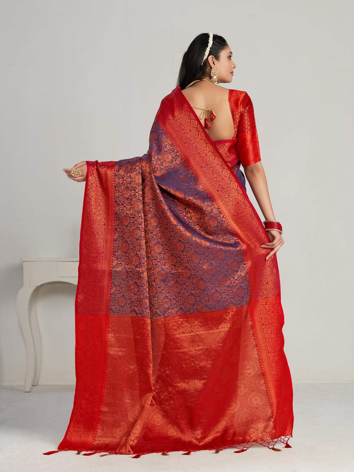 Mimosa Women's Woven Design Kanjivaram Art Silk Saree With Blouse Piece : SA00001130NV