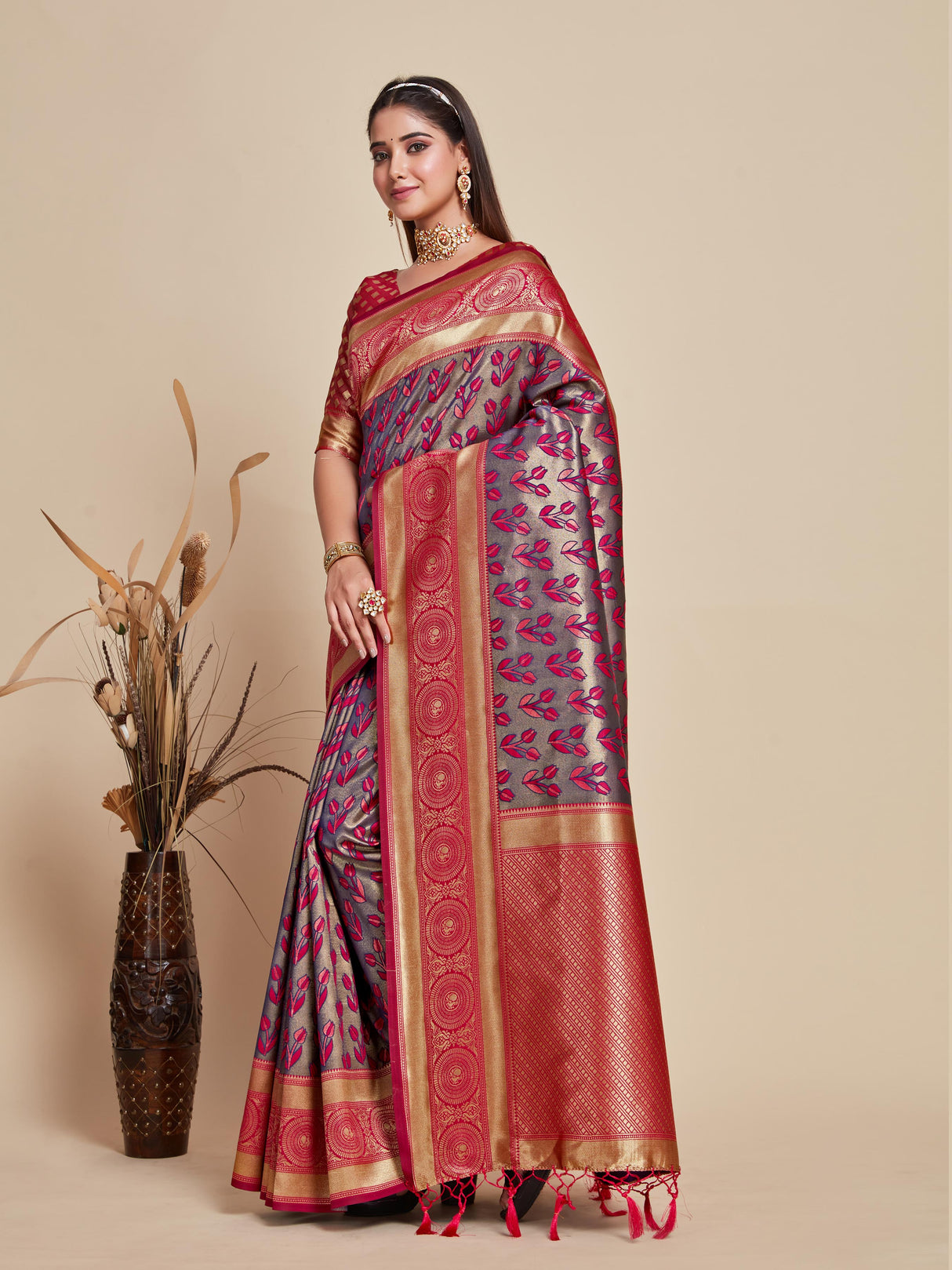 Mimosa Women's Woven Design Kanjivaram Art Silk Saree With Blouse Piece : SA00001144NV