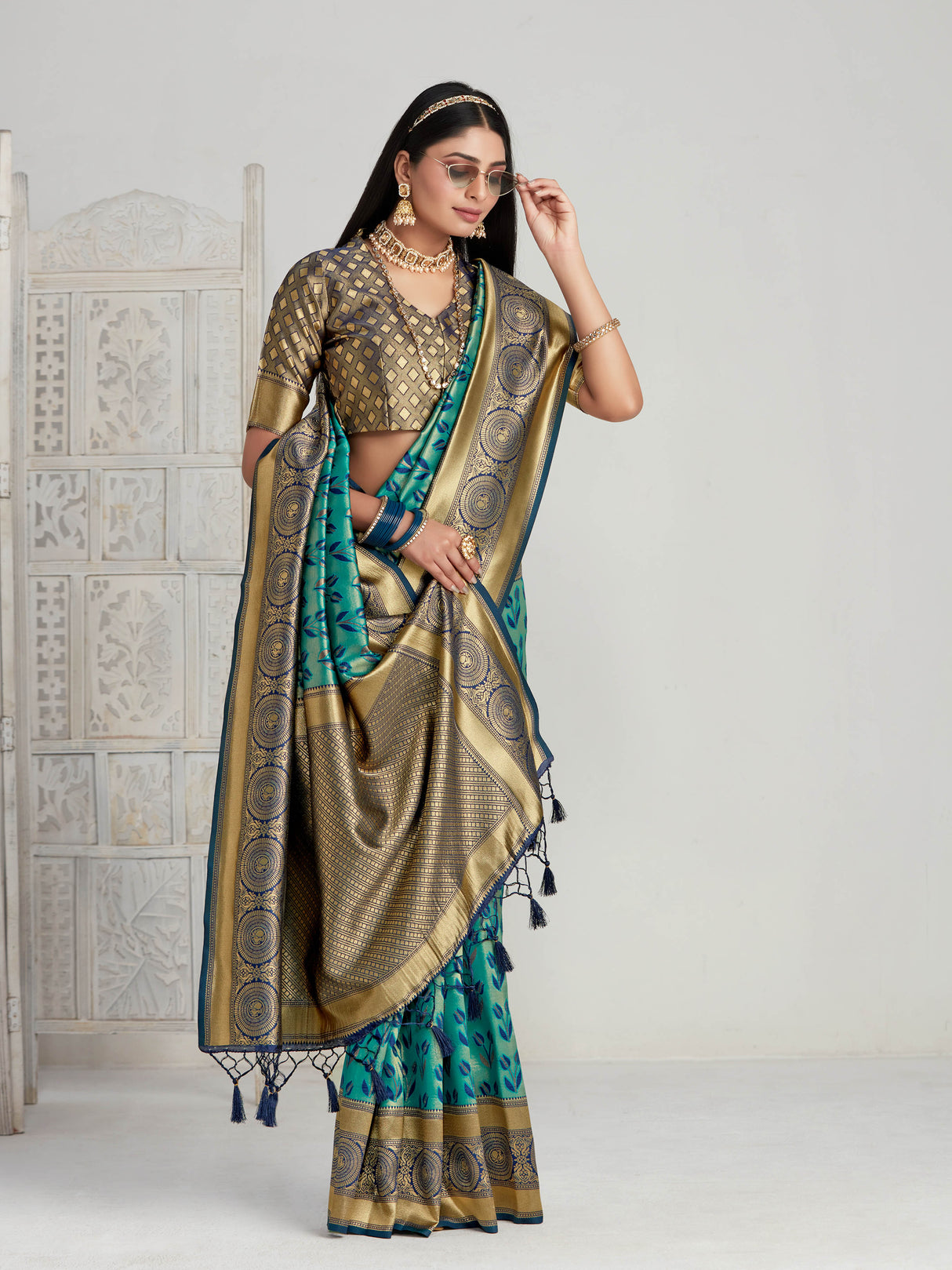 Mimosa Women's Woven Design Kanjivaram Art Silk Saree With Blouse Piece : SA00001144RM