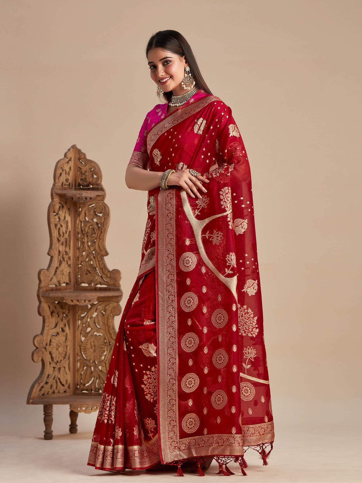 Mimosa Women's Woven Design Banarasi Organza Saree With Blouse Piece : SA00001162MR