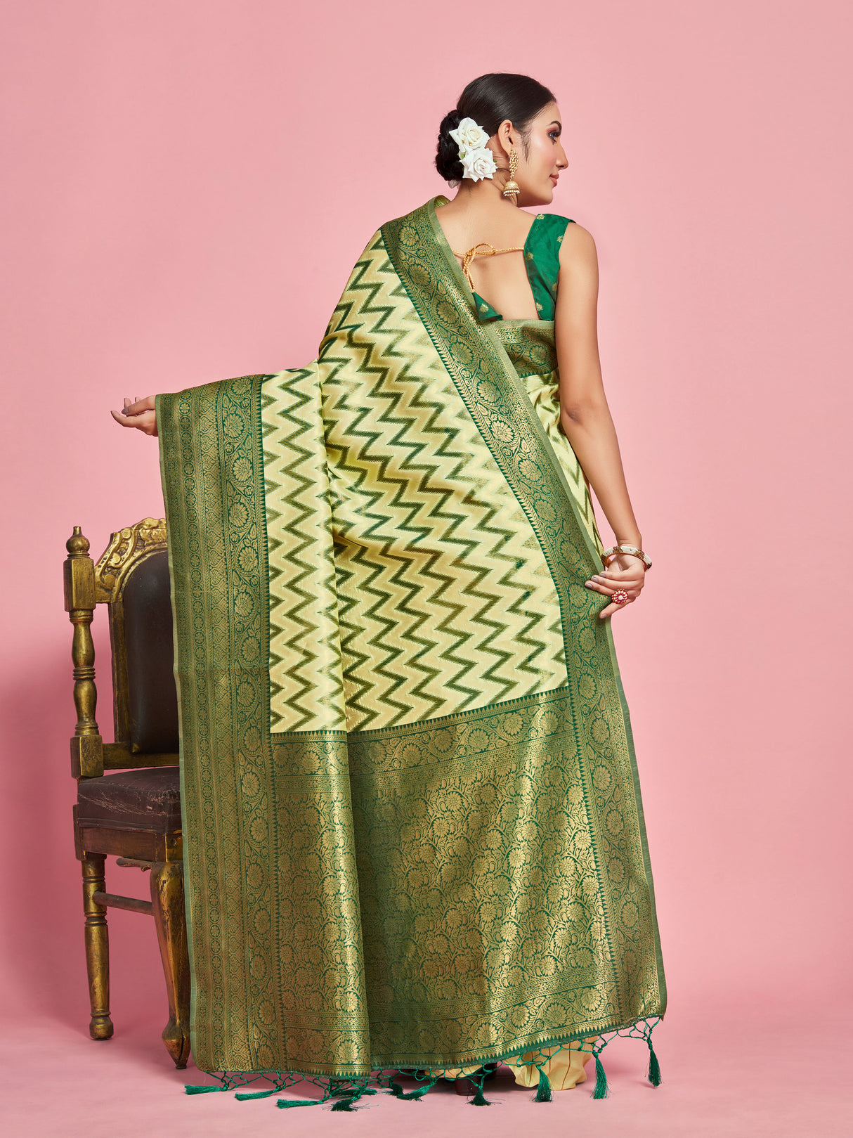 Mimosa Women's Woven Design Kanjivaram Art Silk Saree With Blouse Piece : SA00001280PSFREE