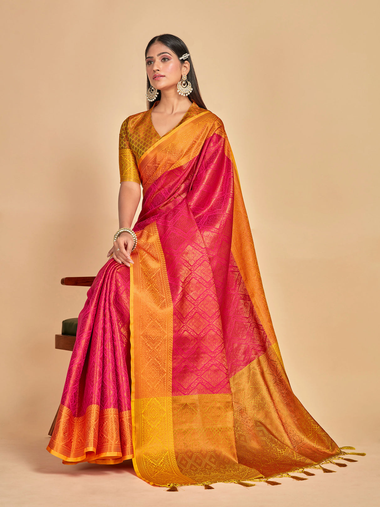 Mimosa Women's Woven Design Kanjivaram Art Silk Saree With Blouse Piece : SA00001289RNFREE