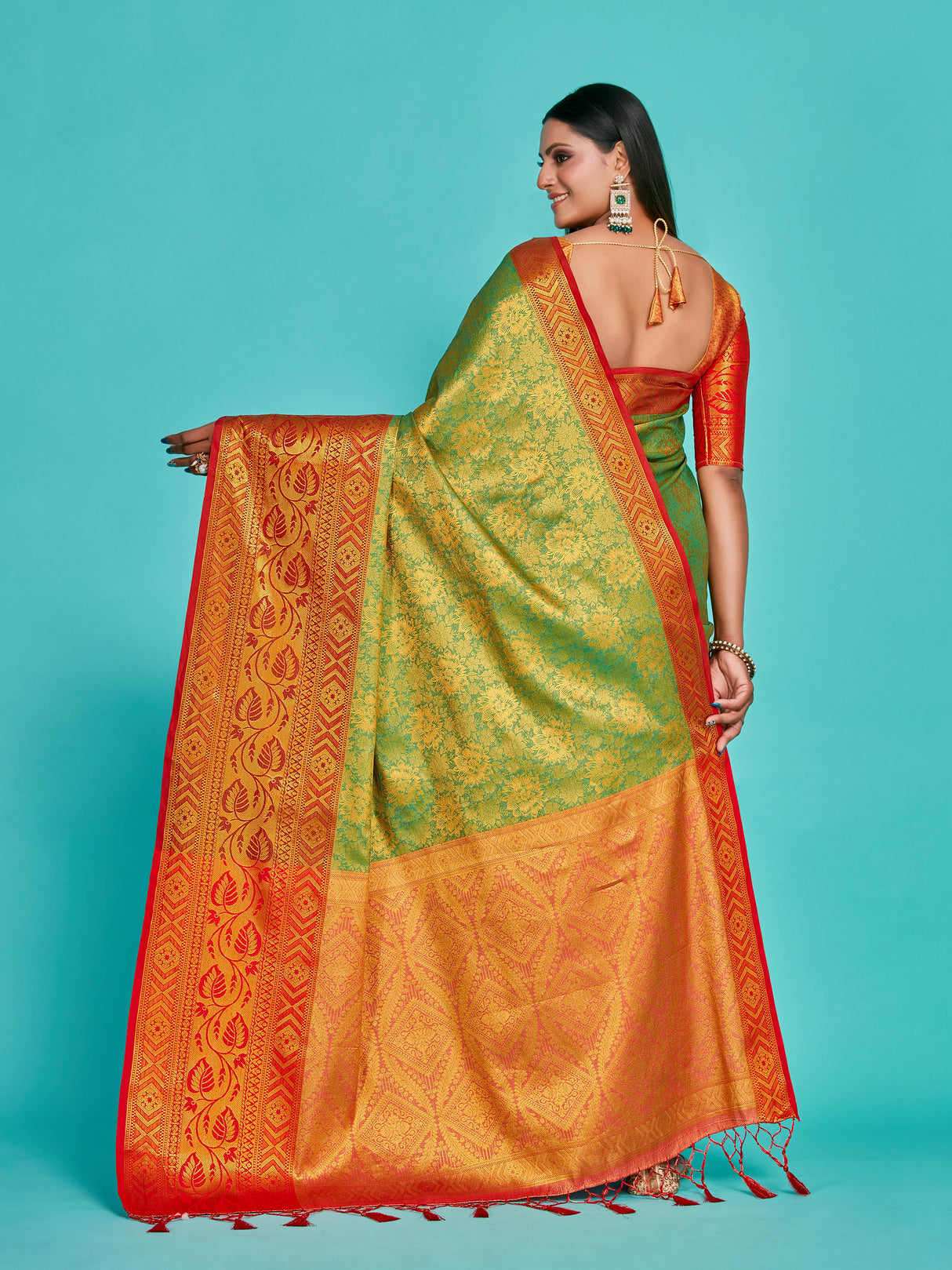 Mimosa Women's Woven Design Kanjivaram Art Silk Saree With Blouse Piece : SA00001292GRNFREE