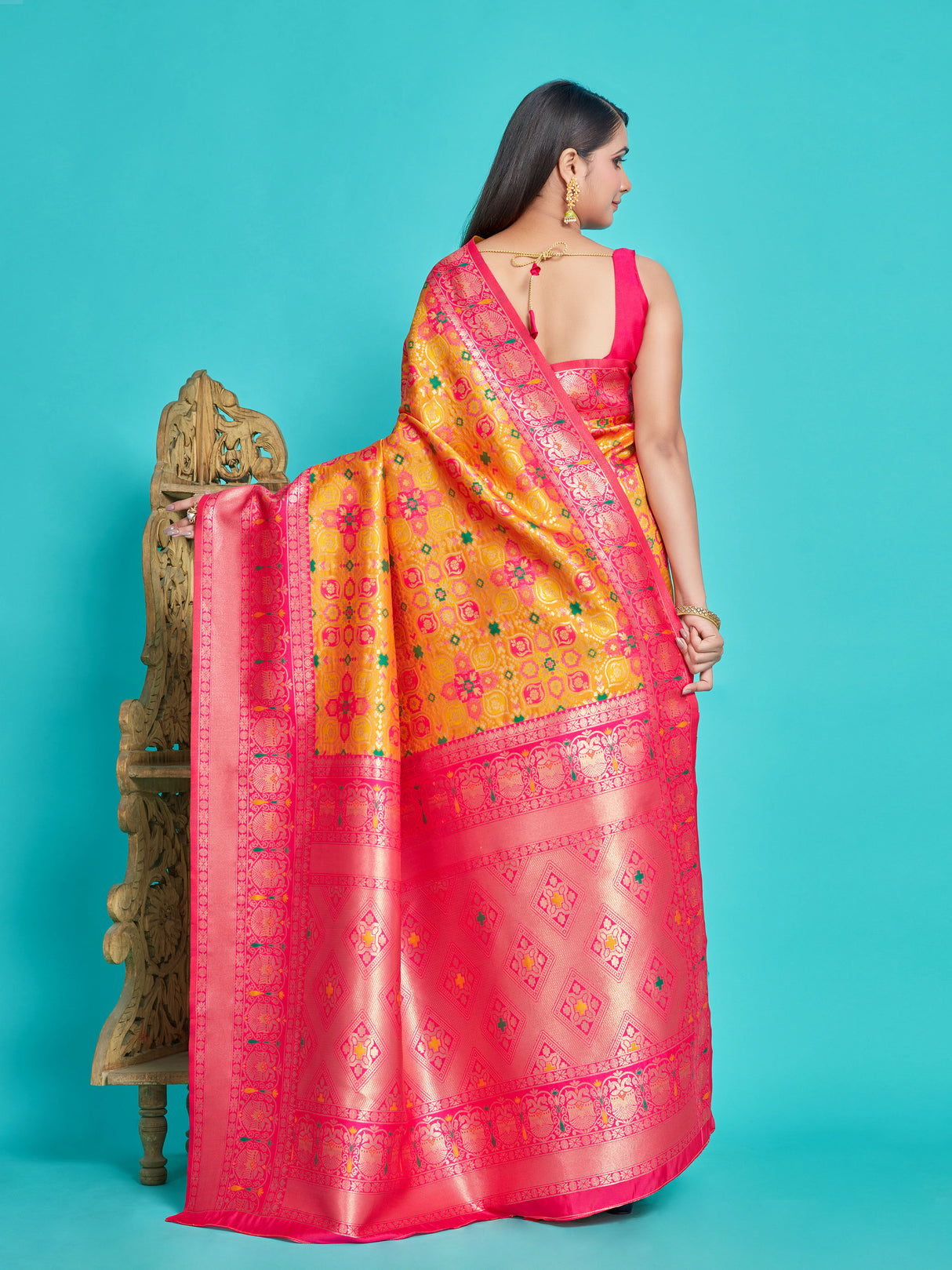 Mimosa Women's Woven Design Patola Style Art Silk Saree With Blouse Piece : SA00001342GDFREE