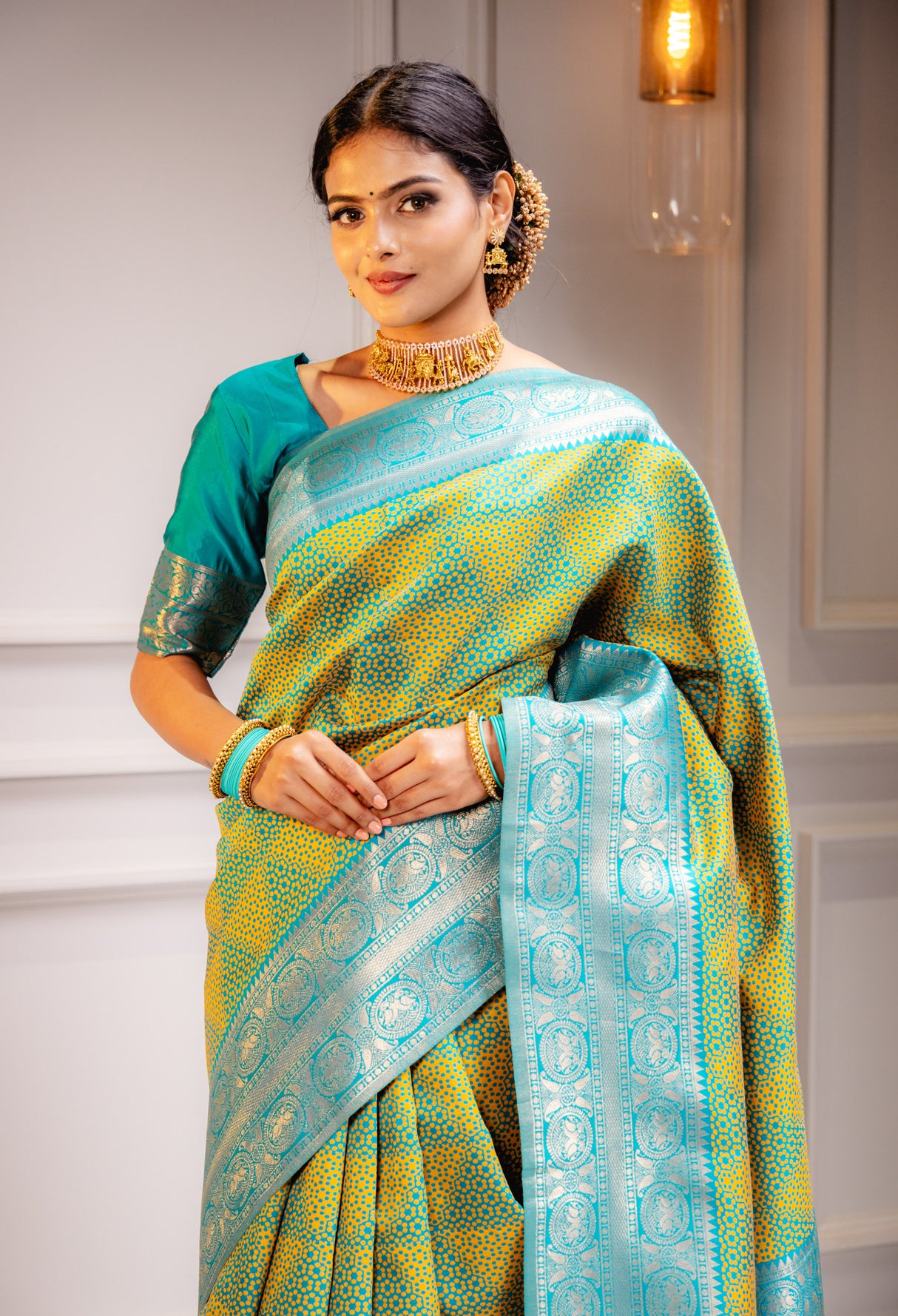 Mimosa Women's Woven Design Kanjivaram Style Art Silk Saree With Blouse Piece : SA00001592RMFREE