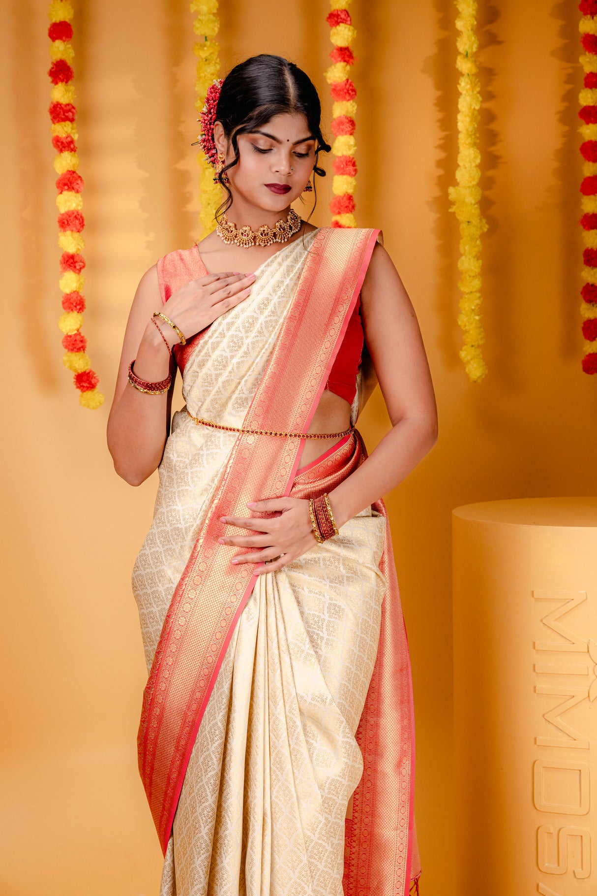 Mimosa Women's Woven Design Kanjivaram Style Art Silk Saree With Blouse Piece : SA00001609HWFREE