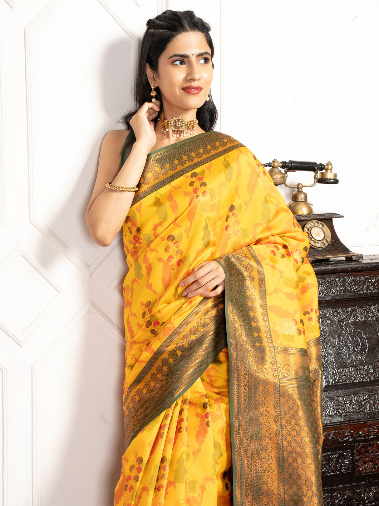 Mimosa Women's Woven Design Pochampally Style Art Silk Saree With Blouse Piece : SA00001983GDFREE