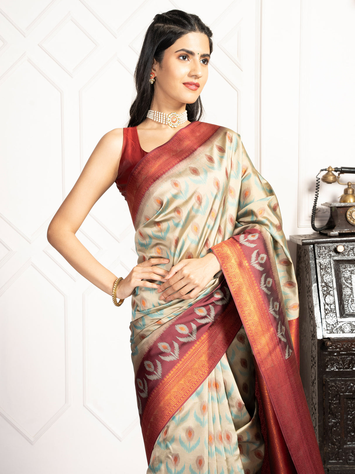 Mimosa Women's Woven Design Pochampally Style Art Silk Saree With Blouse Piece : SA00002059GYFREE