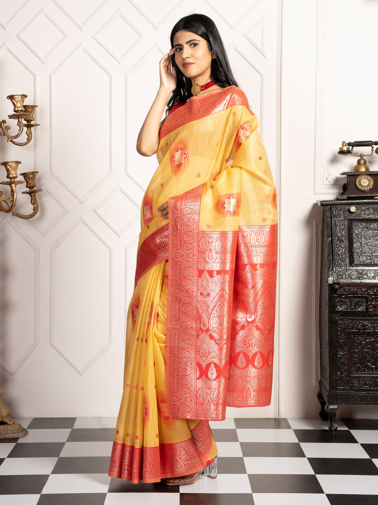 Mimosa Women's Woven Design Kanjivaram Style Art Silk Saree With Blouse Piece : SA00002066GDFREE