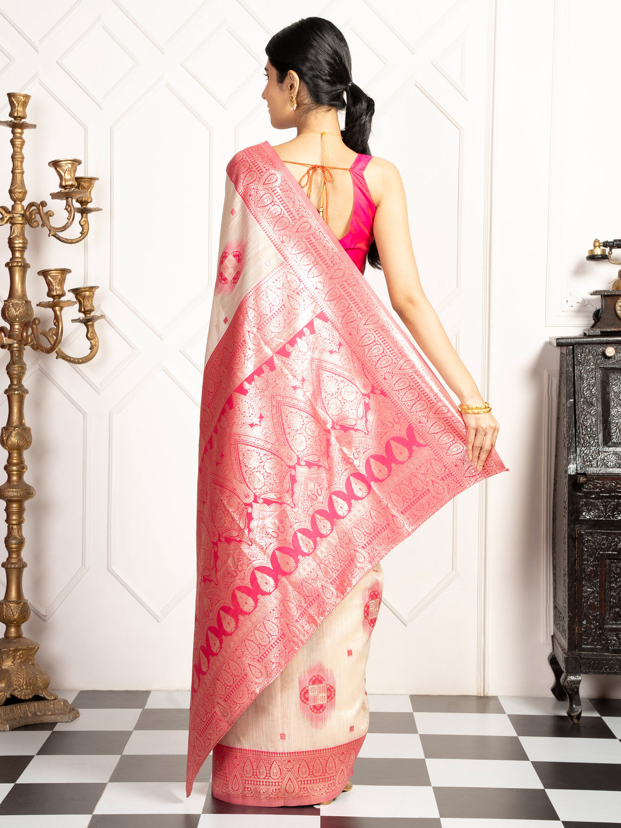 Mimosa Women's Woven Design Kanjivaram Style Art Silk Saree With Blouse Piece : SA00002066HWFREE