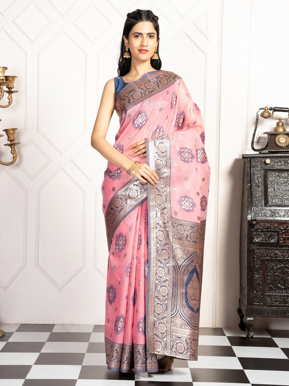 Mimosa Women's Woven Design Kanjivaram Style Art Silk Saree With Blouse Piece : SA00002068PNKFREE