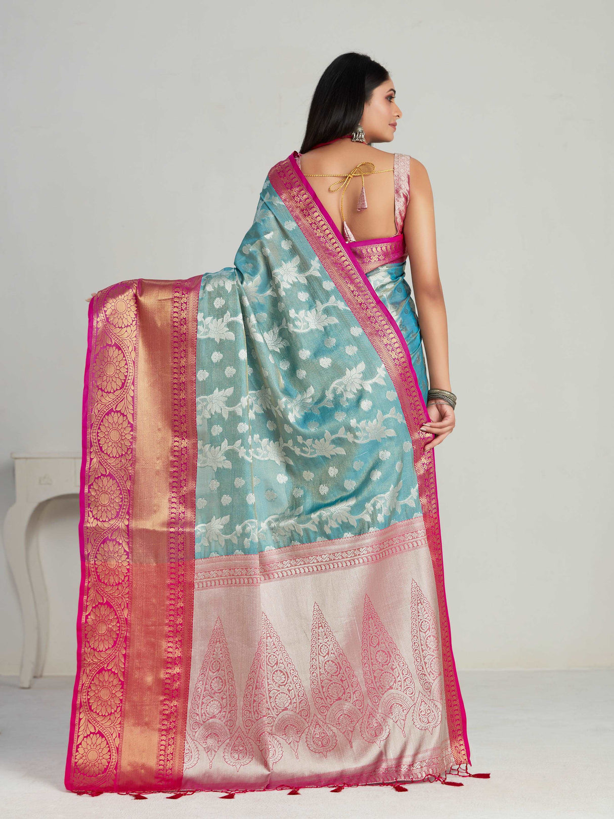 Mimosa Women's Woven Design Kanjivaram Art Silk Saree With Blouse Piece : SA0000463AN