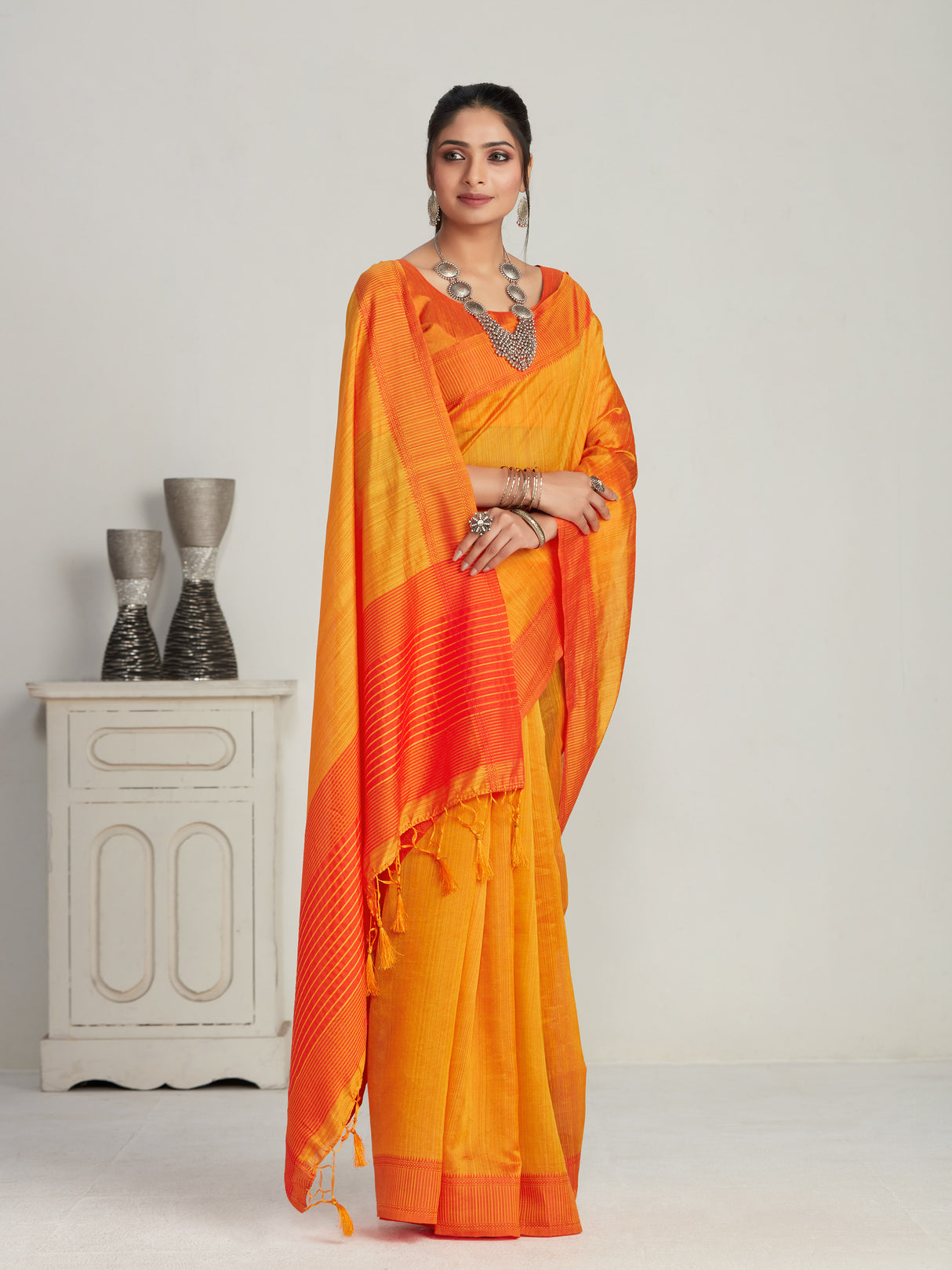 Mimosa Women's Woven Design Kanjivaram Style Art Silk Saree With Blouse Piece : SA0000861GD