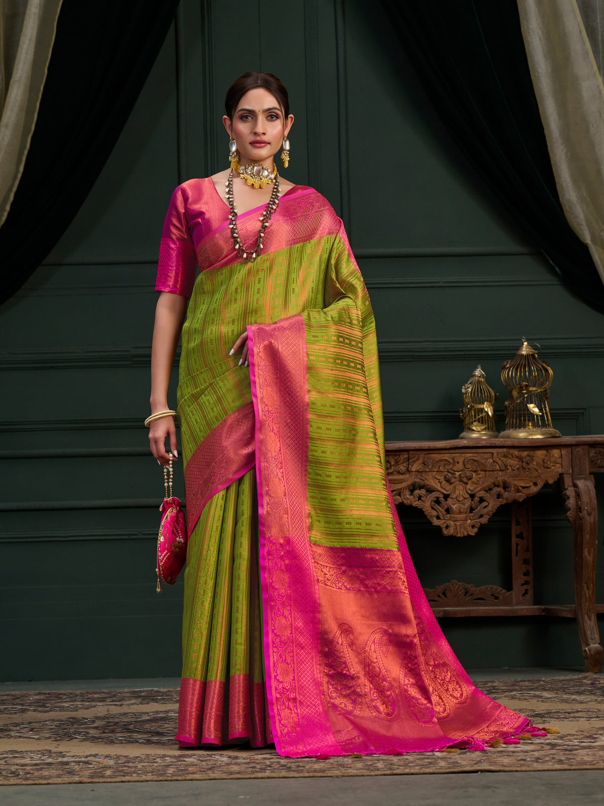 Mimosa Women's Woven Design Kanjivaram Art Silk Saree With Blouse Piece : SA0000914OL