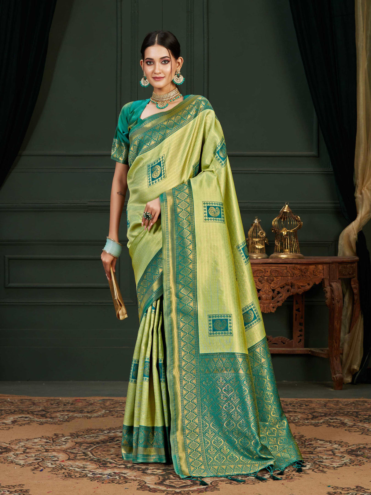 Mimosa Women's Woven Design Kanjivaram Art Silk Saree With Blouse Piece : SA0000898RM