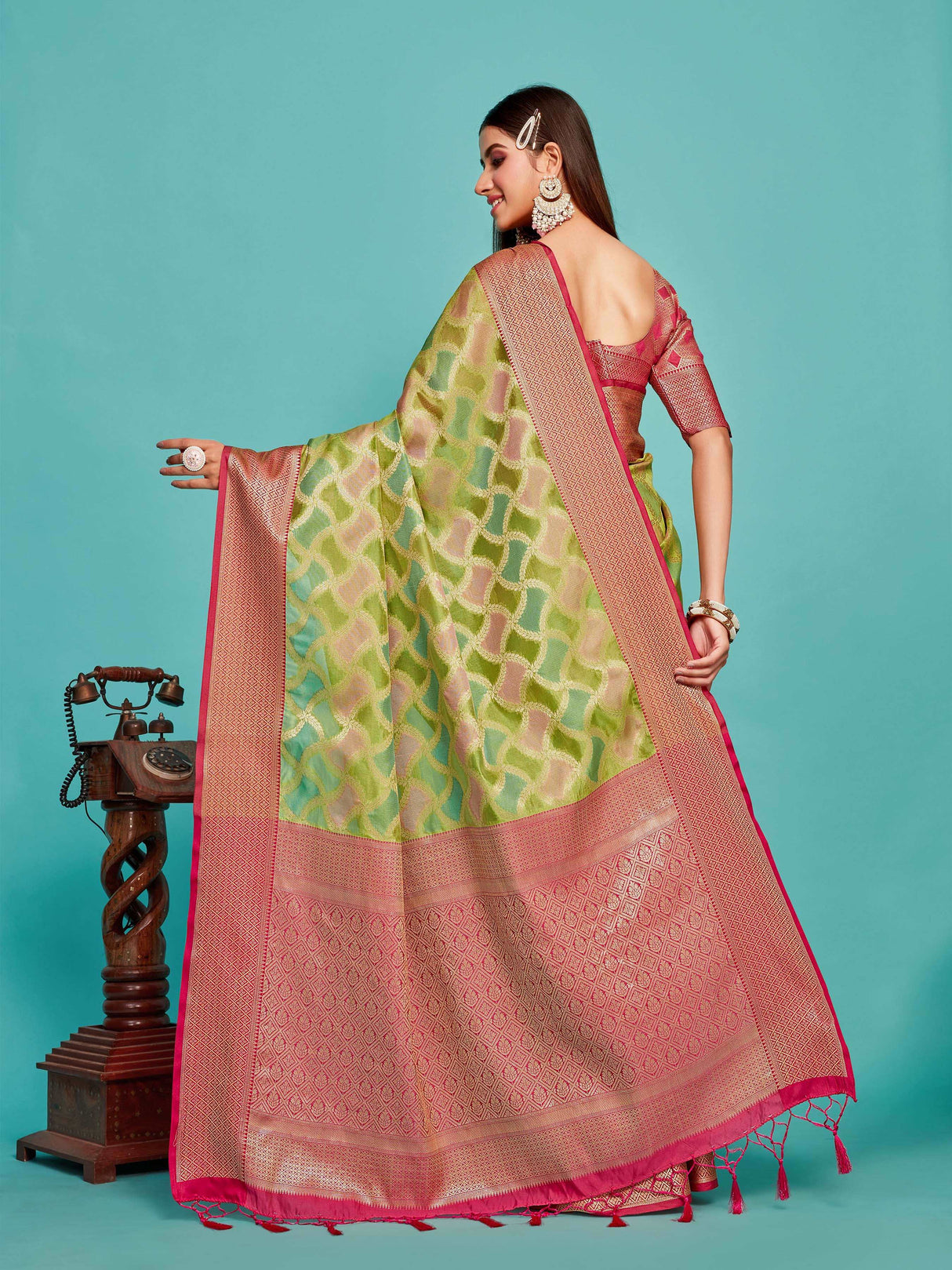 Mimosa Women's Woven Design Banarasi Art Silk Saree With Blouse Piece : SA00001212OLFREE