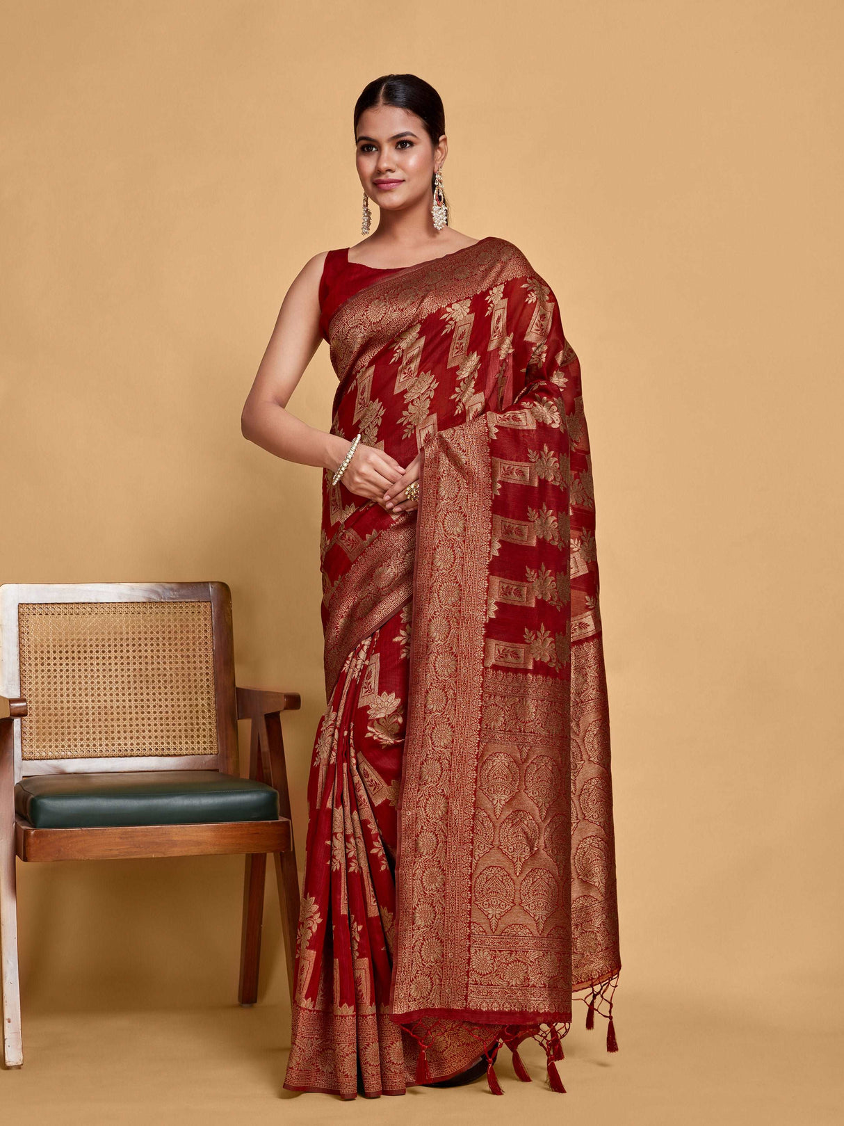 Mimosa Women's Woven Design Banarasi Art Silk Saree With Blouse Piece : SA00001215MRFREE