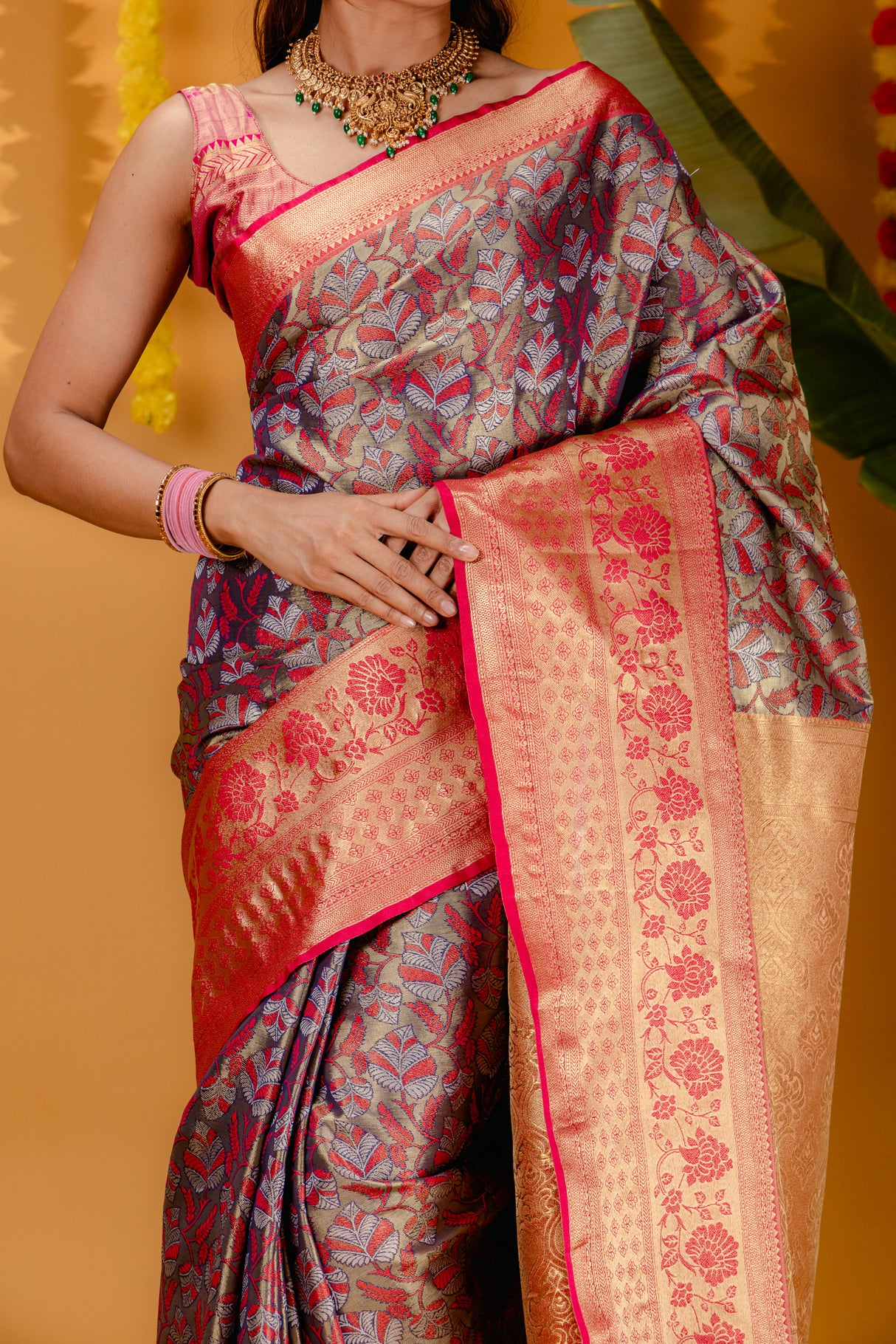 Mimosa Women's Woven Design Kanjivaram Style Art Silk Saree With Blouse Piece : SA00001810NVFREE