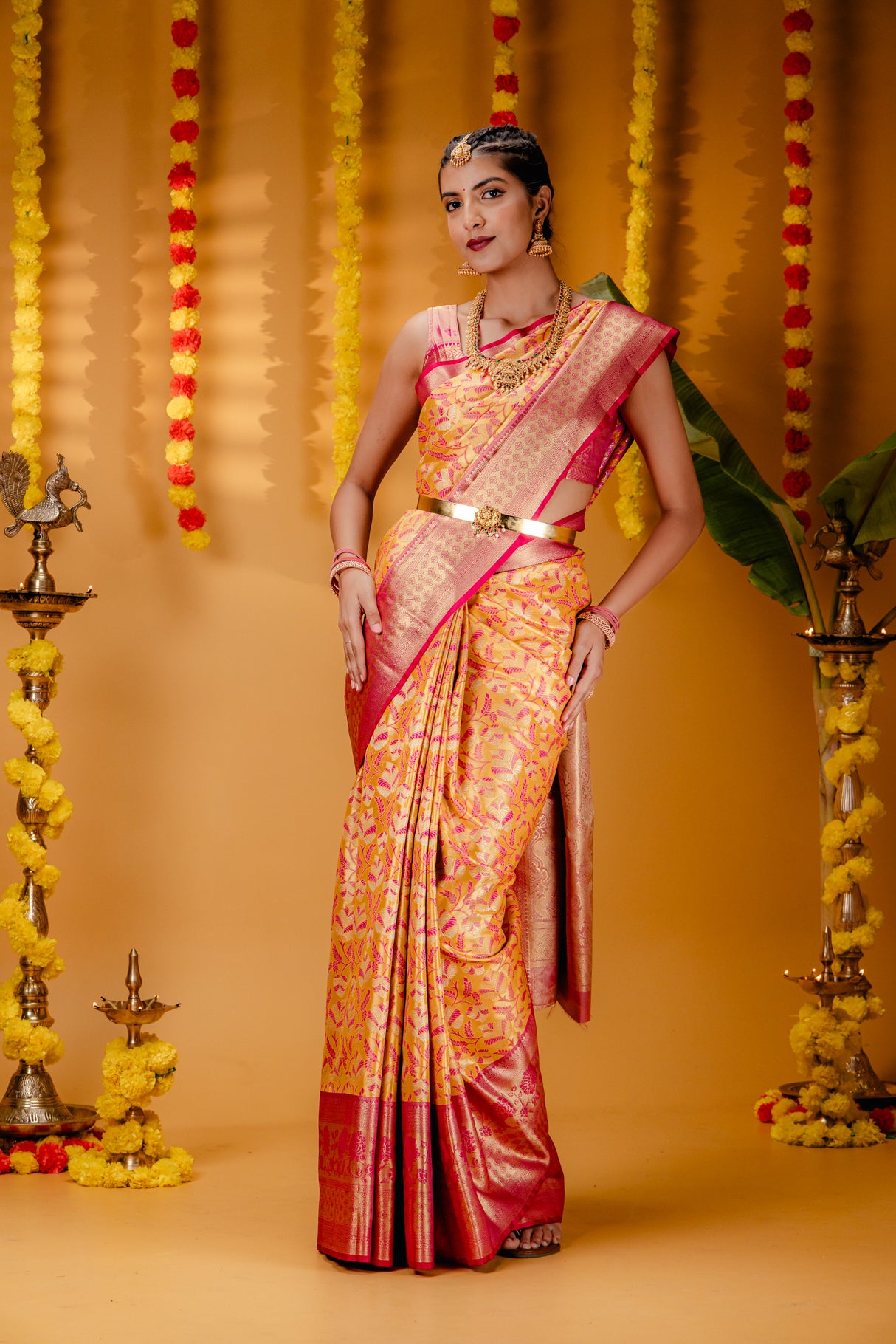 Mimosa Women's Woven Design Kanjivaram Style Art Silk Saree With Blouse Piece : SA00001810GDFREE