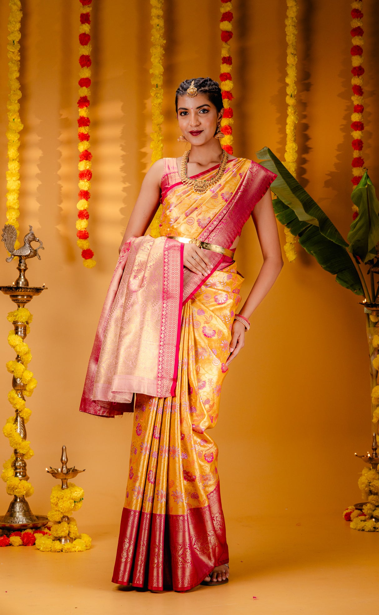 Mimosa Women's Woven Design Kanjivaram Style Art Silk Saree With Blouse Piece : SA00001827GDFREE