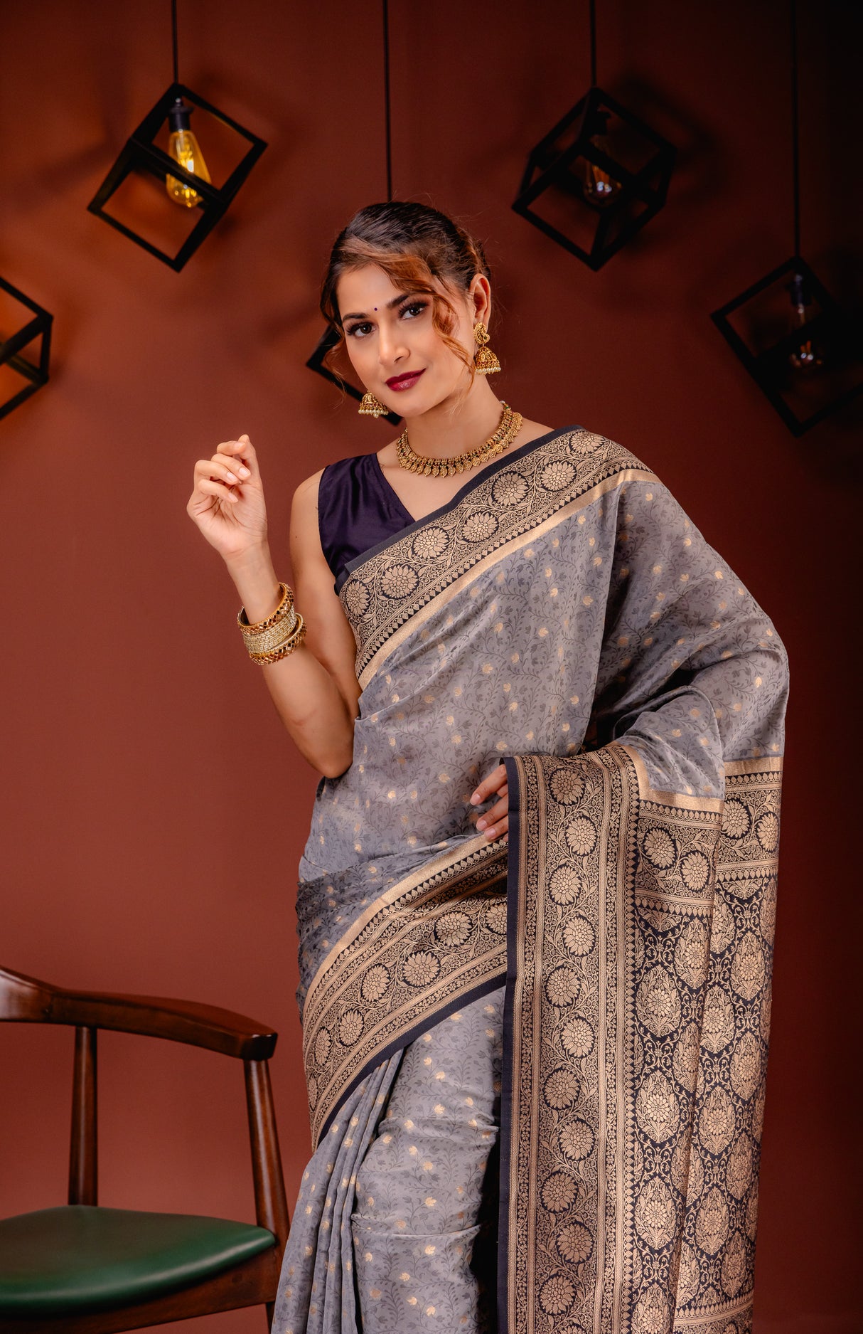 Mimosa Women's Woven Design Kanjivaram Style Art Silk Saree With Blouse Piece : SA00001615GYFREE