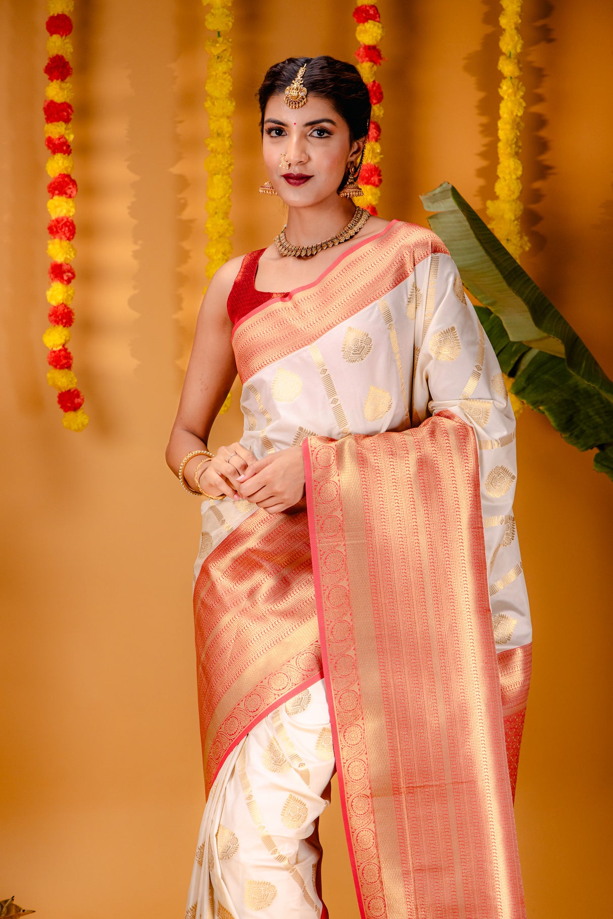 Mimosa Women's Woven Design Kanjivaram Style Art Silk Saree With Blouse Piece : SA00001610HWFREE