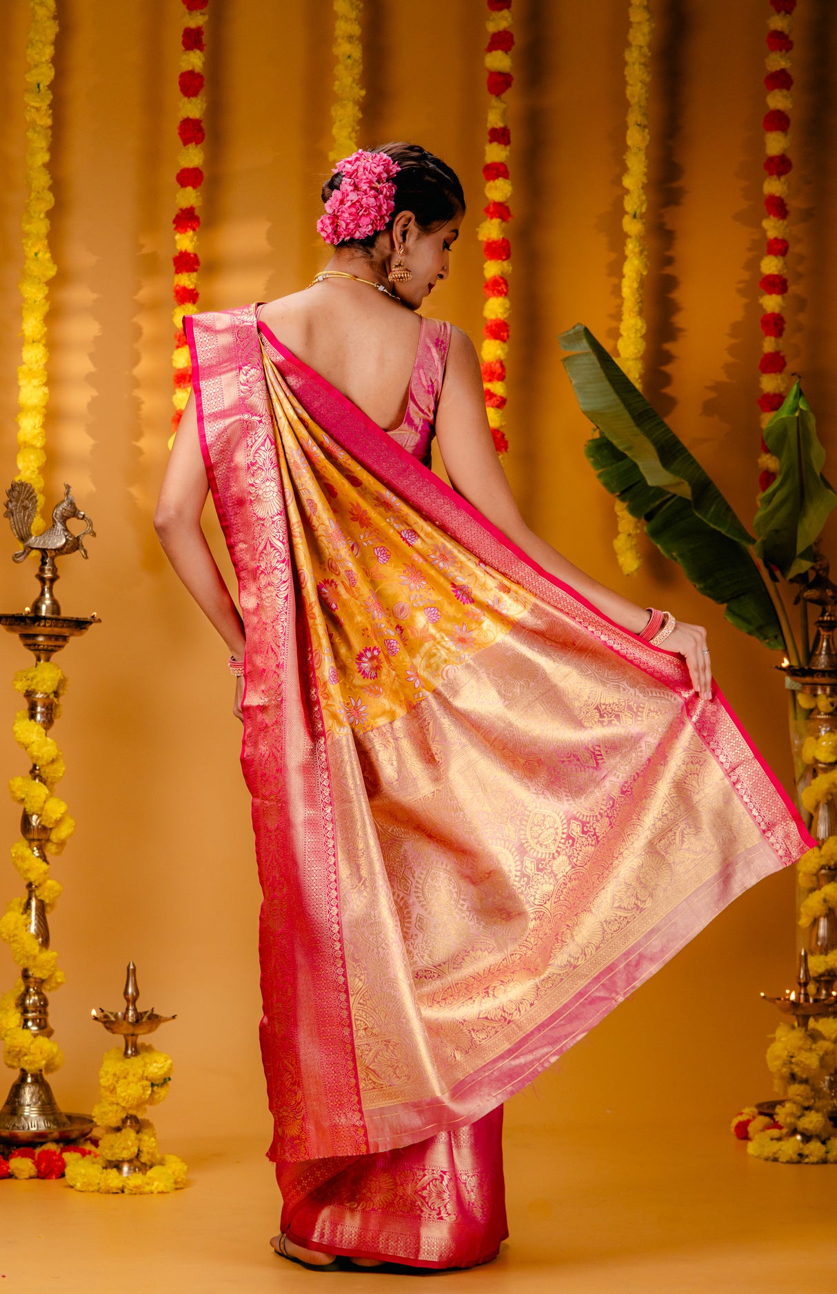 Mimosa Women's Woven Design Kanjivaram Style Art Silk Saree With Blouse Piece : SA00001827GDFREE