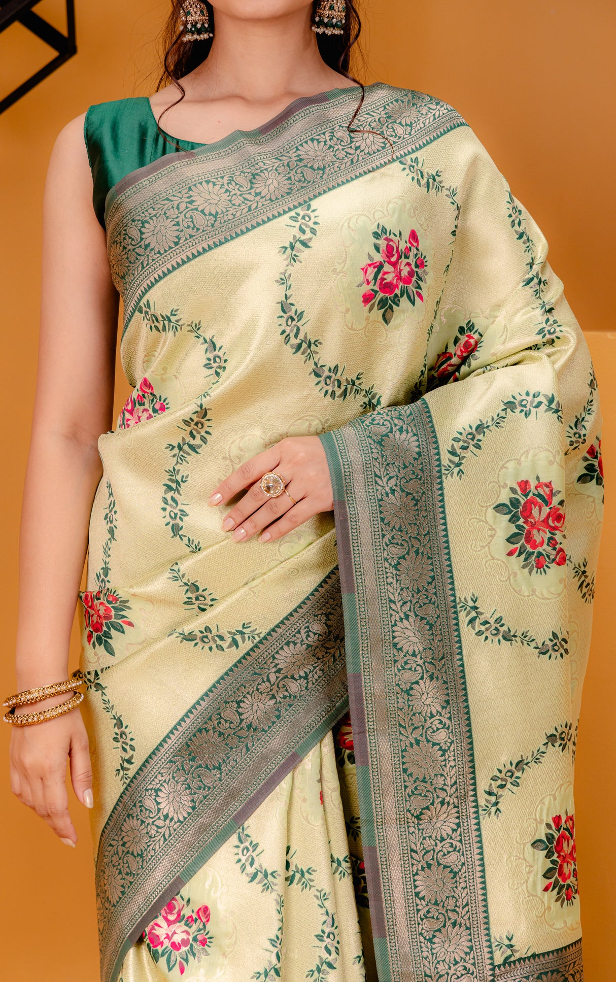 Mimosa Women's Woven Design Kanjivaram Style Art Silk Saree With Blouse Piece : SA00001626PSFREE