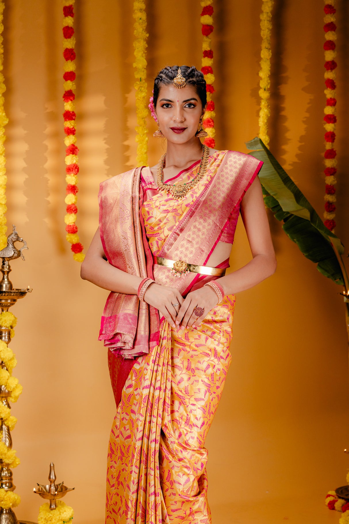 Mimosa Women's Woven Design Kanjivaram Style Art Silk Saree With Blouse Piece : SA00001810GDFREE