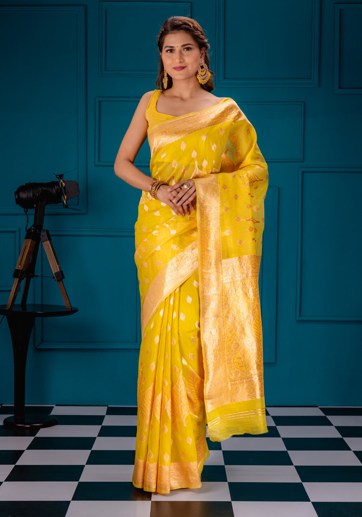 Mimosa Women's Woven Design Banarasi Style Art Silk Saree With Blouse Piece : SA00001766GDFREE