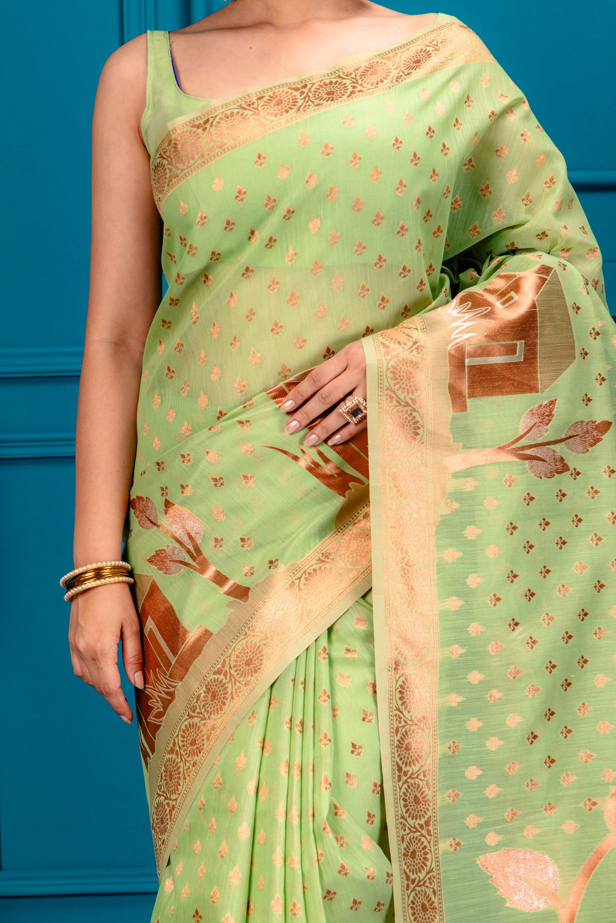 Mimosa Women's Woven Design Banarasi Style Art Silk Saree With Blouse Piece : SA00001828PSFREE