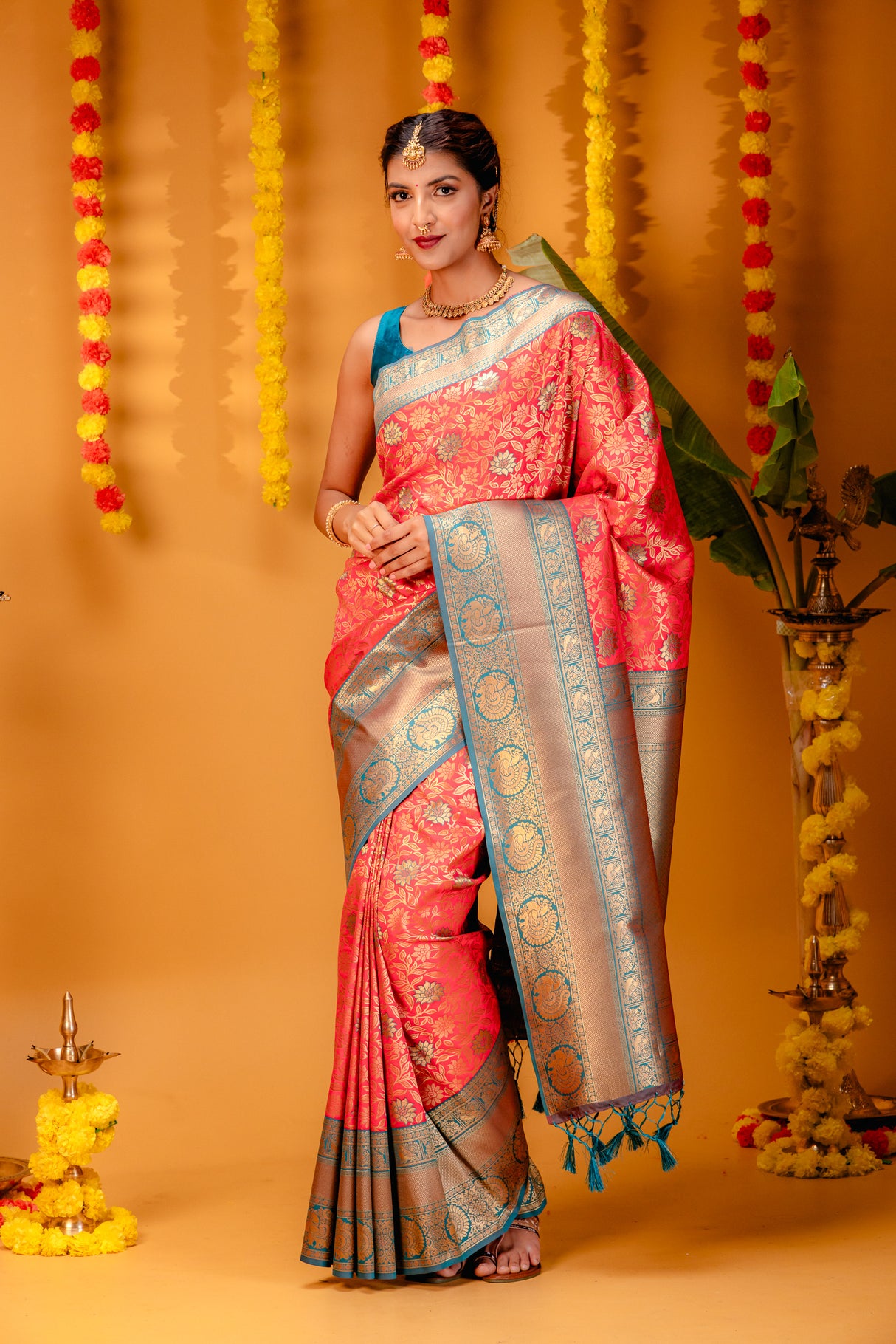 Mimosa Women's Woven Design Kanjivaram Style Art Silk Saree With Blouse Piece : SA00001608GJFREE