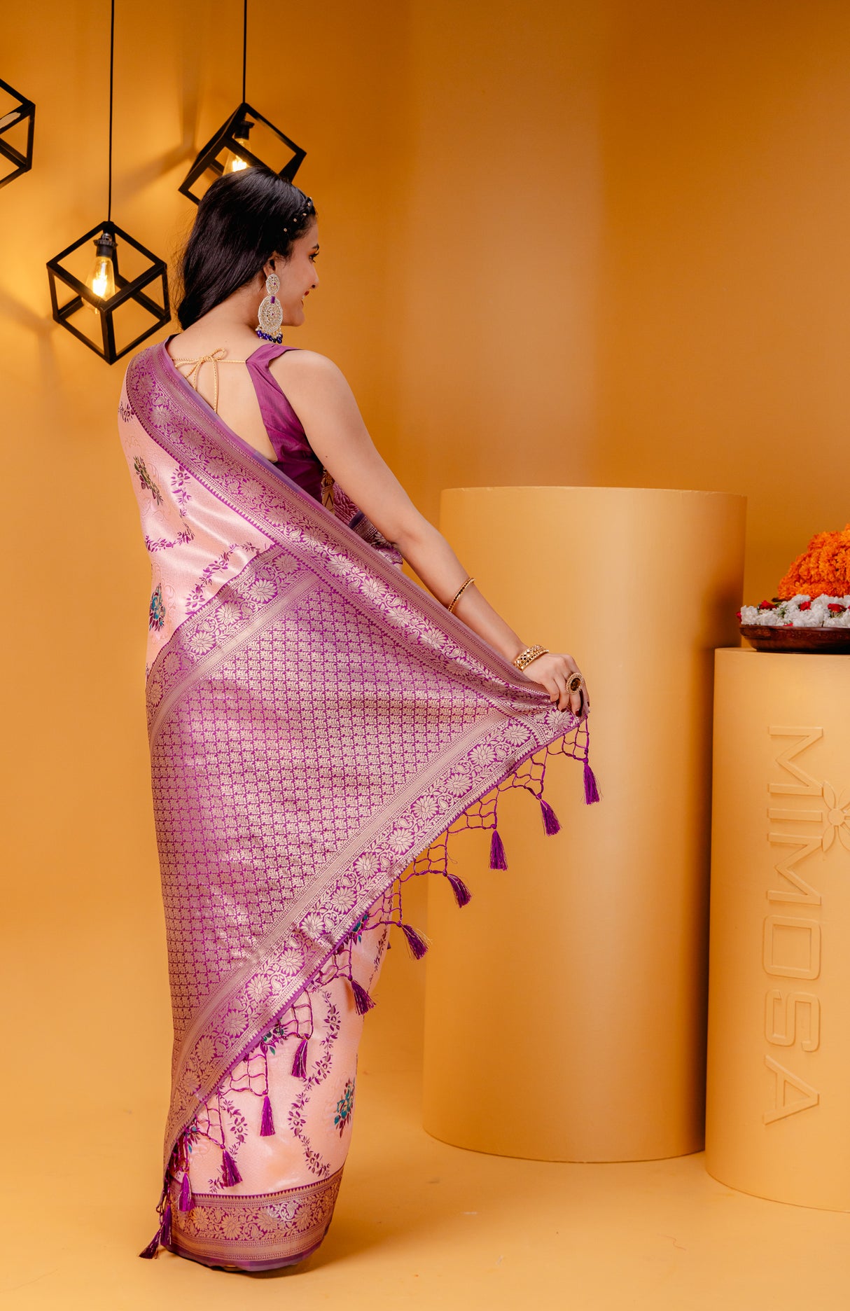 Mimosa Women's Woven Design Kanjivaram Style Art Silk Saree With Blouse Piece : SA00001626PNKFREE