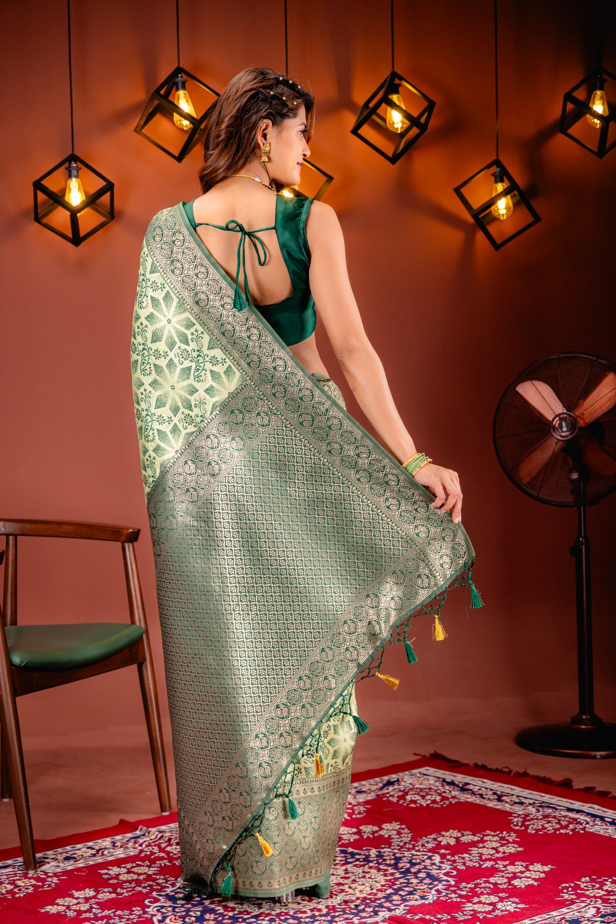Mimosa Women's Woven Design Kanjivaram Style Art Silk Saree With Blouse Piece : SA00001587PSFREE