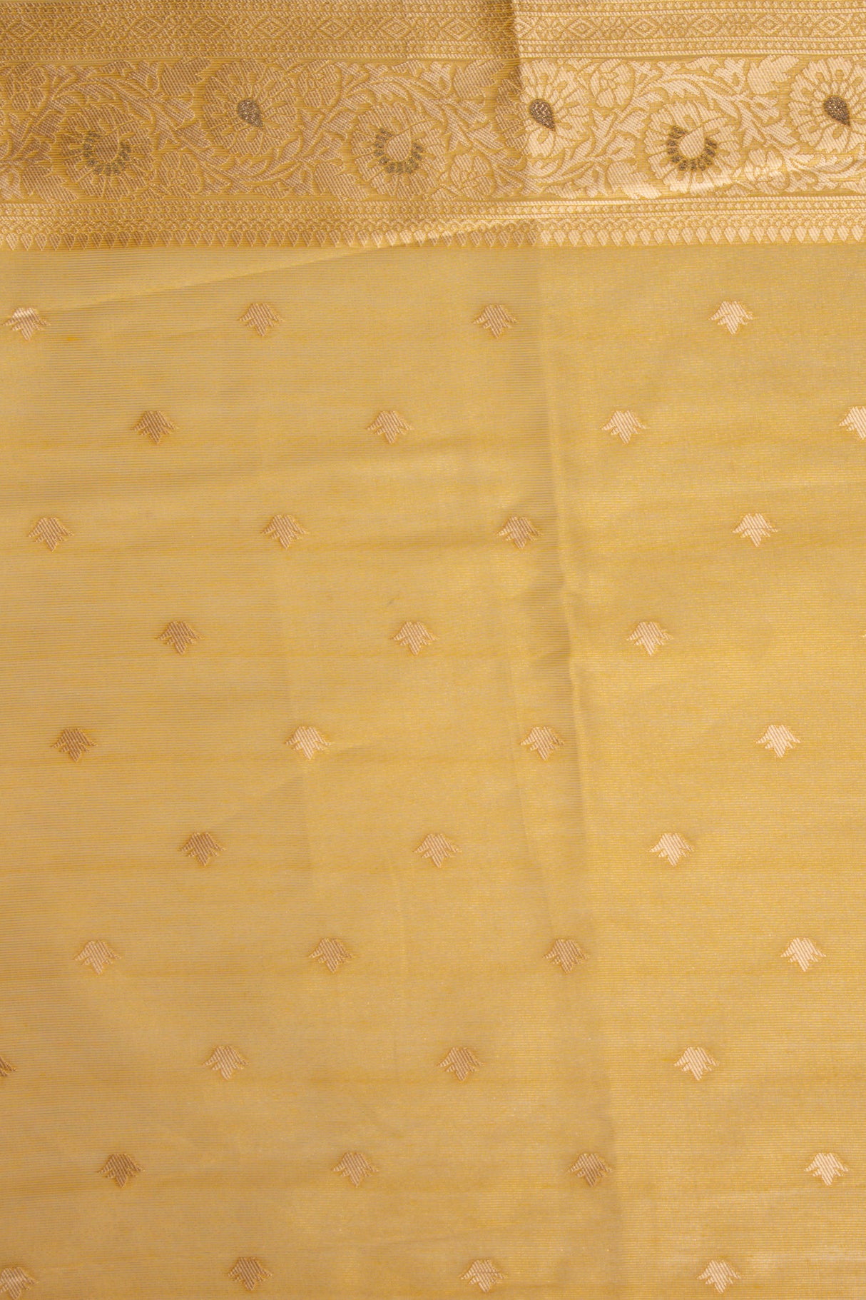 Mimosa Women's Woven Design Kanjivaram Style Art Silk Saree With Blouse Piece : SA00001594GDFREE