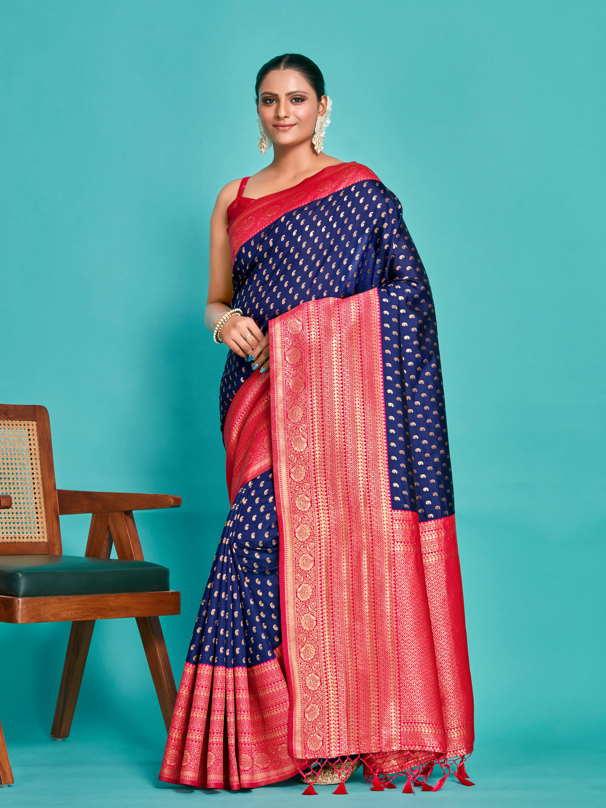 Mimosa Women's Woven Design Kanjivaram Art Silk Saree With Blouse Piece : SA00001276NVFREE