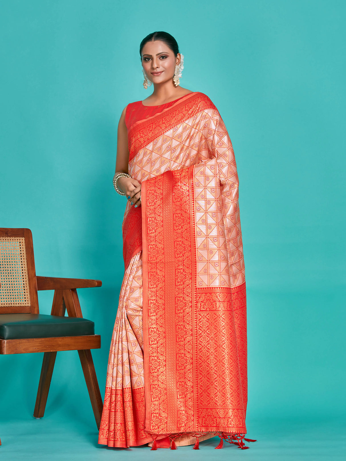 Mimosa Women's Woven Design Kanjivaram Art Silk Saree With Blouse Piece : SA00001260PCFREE