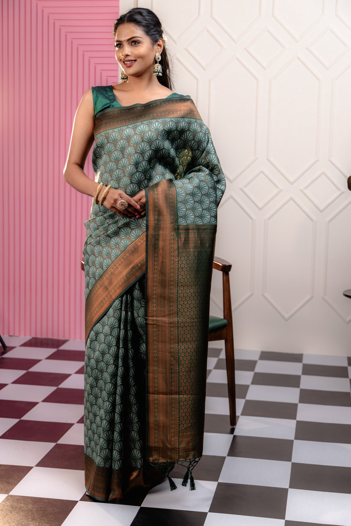 Mimosa Women's Woven Design Kanjivaram Style Art Silk Saree With Blouse Piece : SA00001790PSFREE