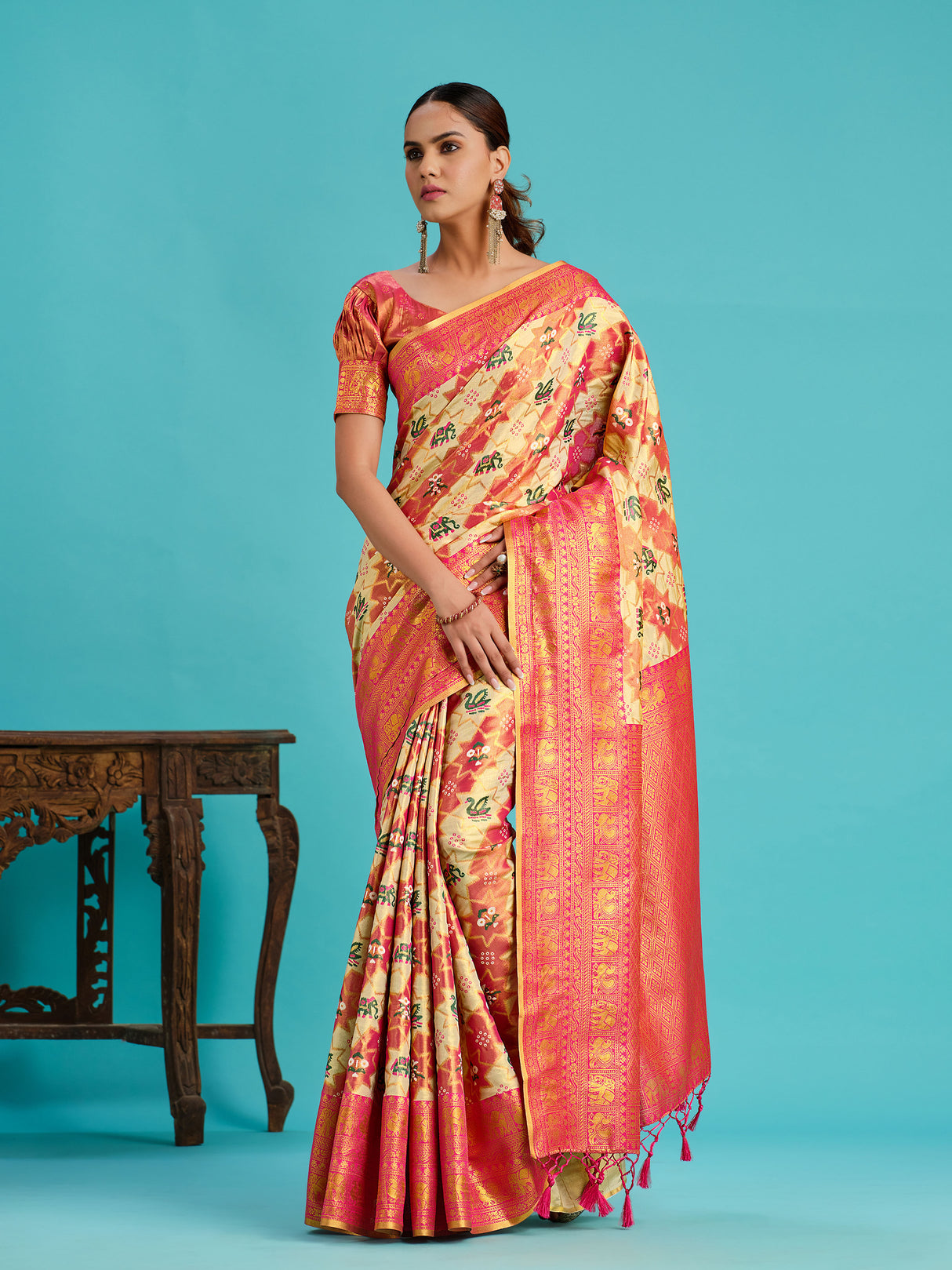 Mimosa Women's Woven Design Kanjivaram Art Silk Saree With Blouse Piece : SA00001232RNFREE