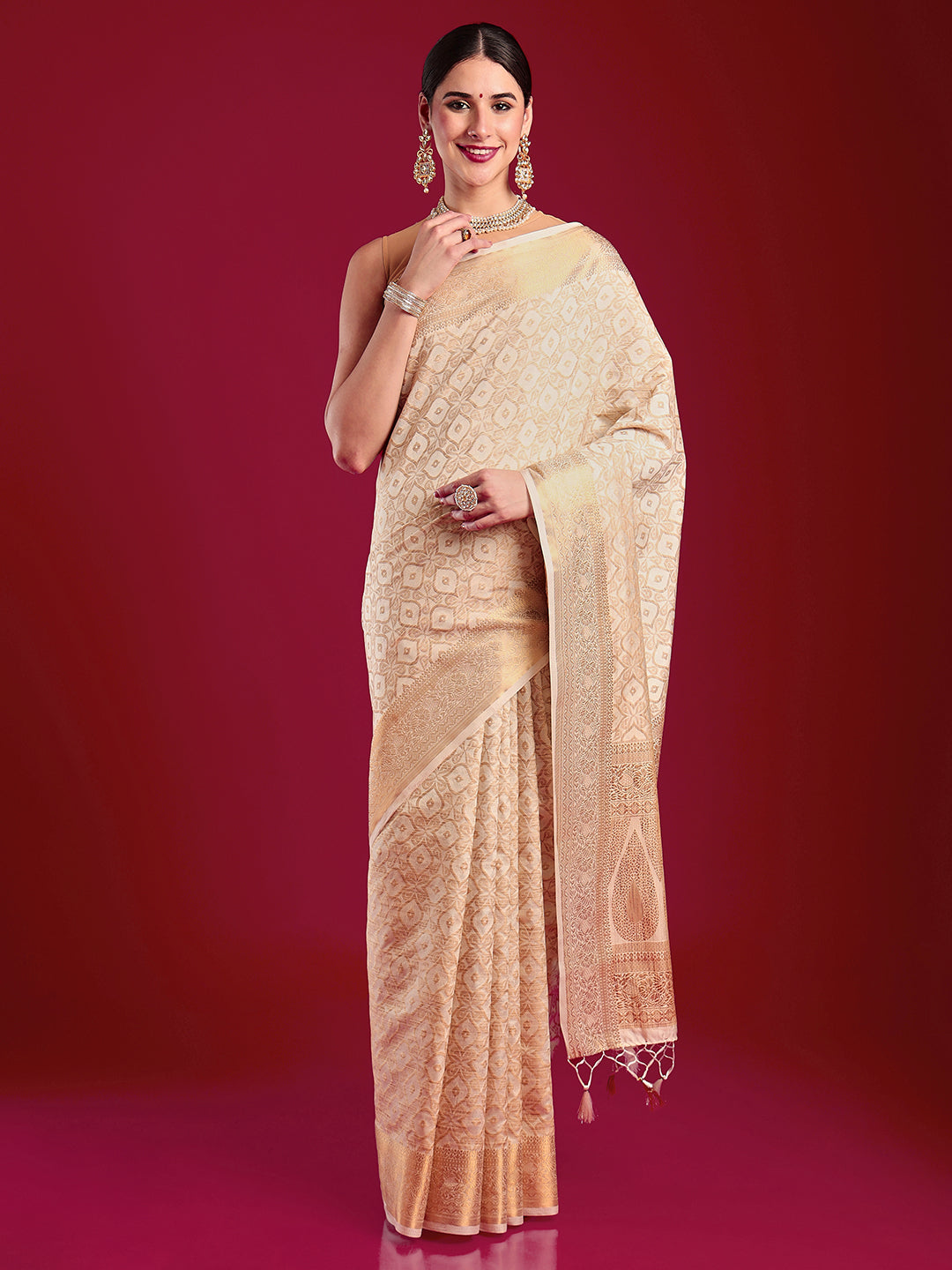 My Boutique - Kerala Kasavu Silk Saree Elegance never goes... | Facebook