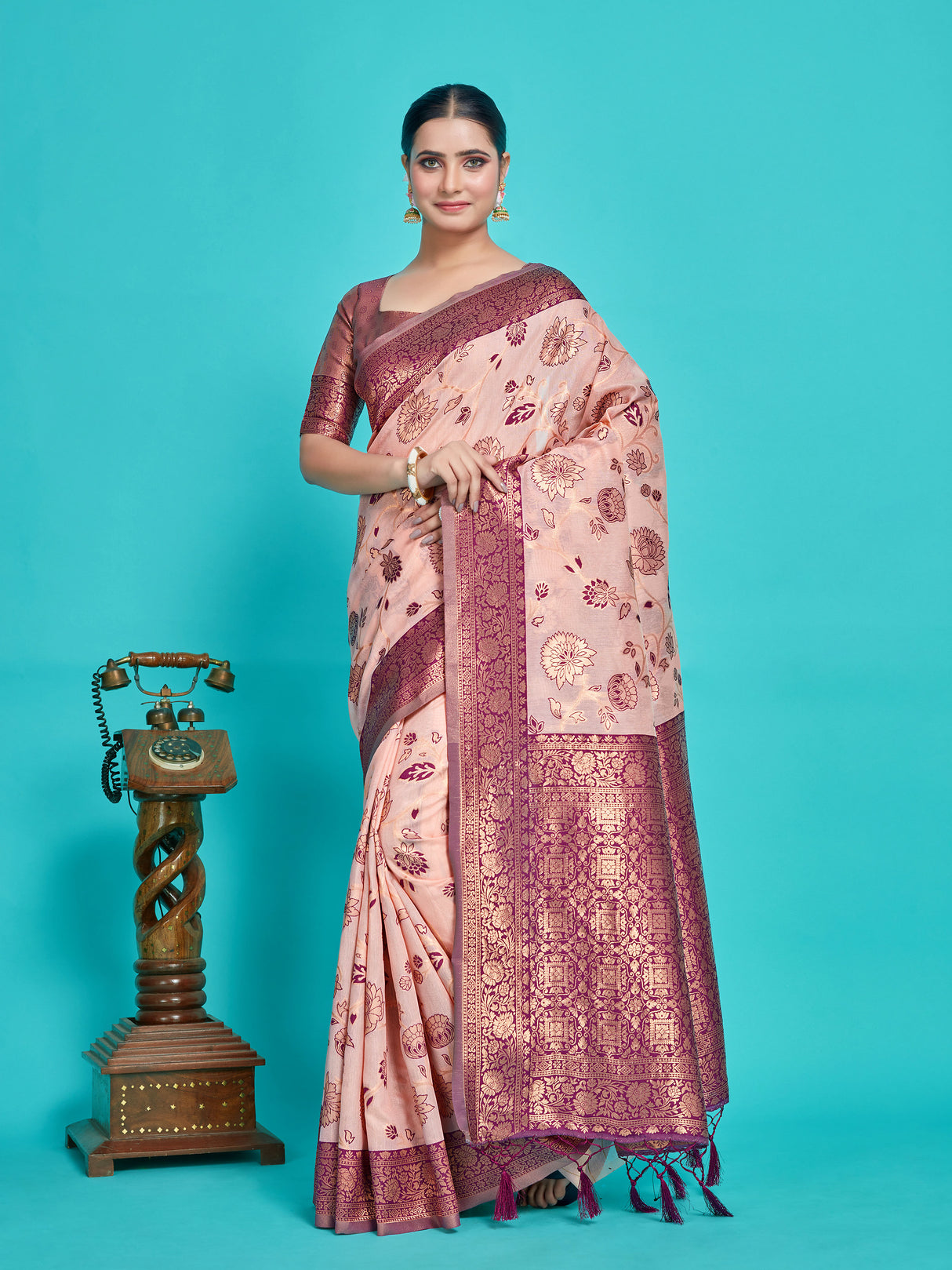 Mimosa Women's Woven Design Banarasi Style Art Silk Saree With Blouse Piece : SA00001334PNKFREE