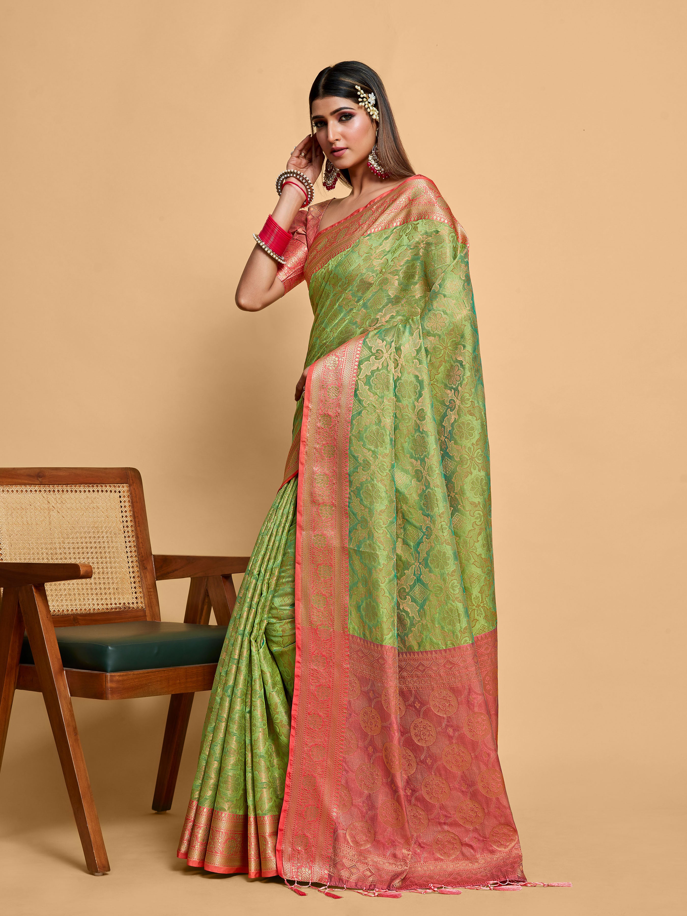 Special Edition Zari Woven Design Kanjivaram Art Silk Saree by Vootbuy