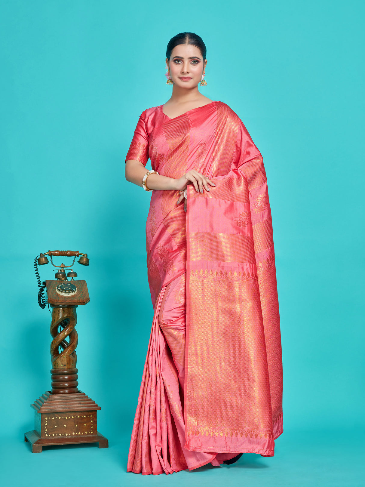 Mimosa Women's Woven Design Kanjivaram Style Art Silk Saree With Blouse Piece : SA00001383GJFREE