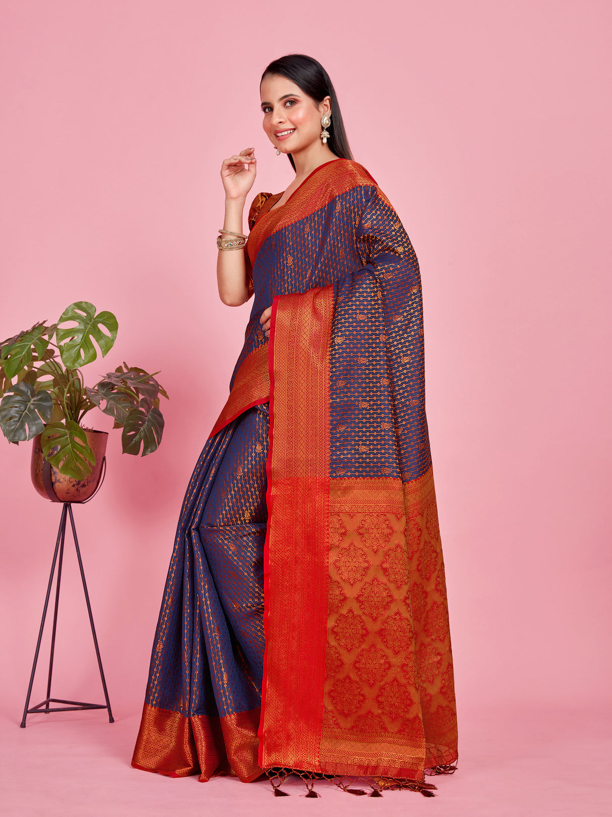 Mimosa Women's Woven Design Kanjivaram Style Art Silk Saree With Blouse Piece : SA00001290NVFREE