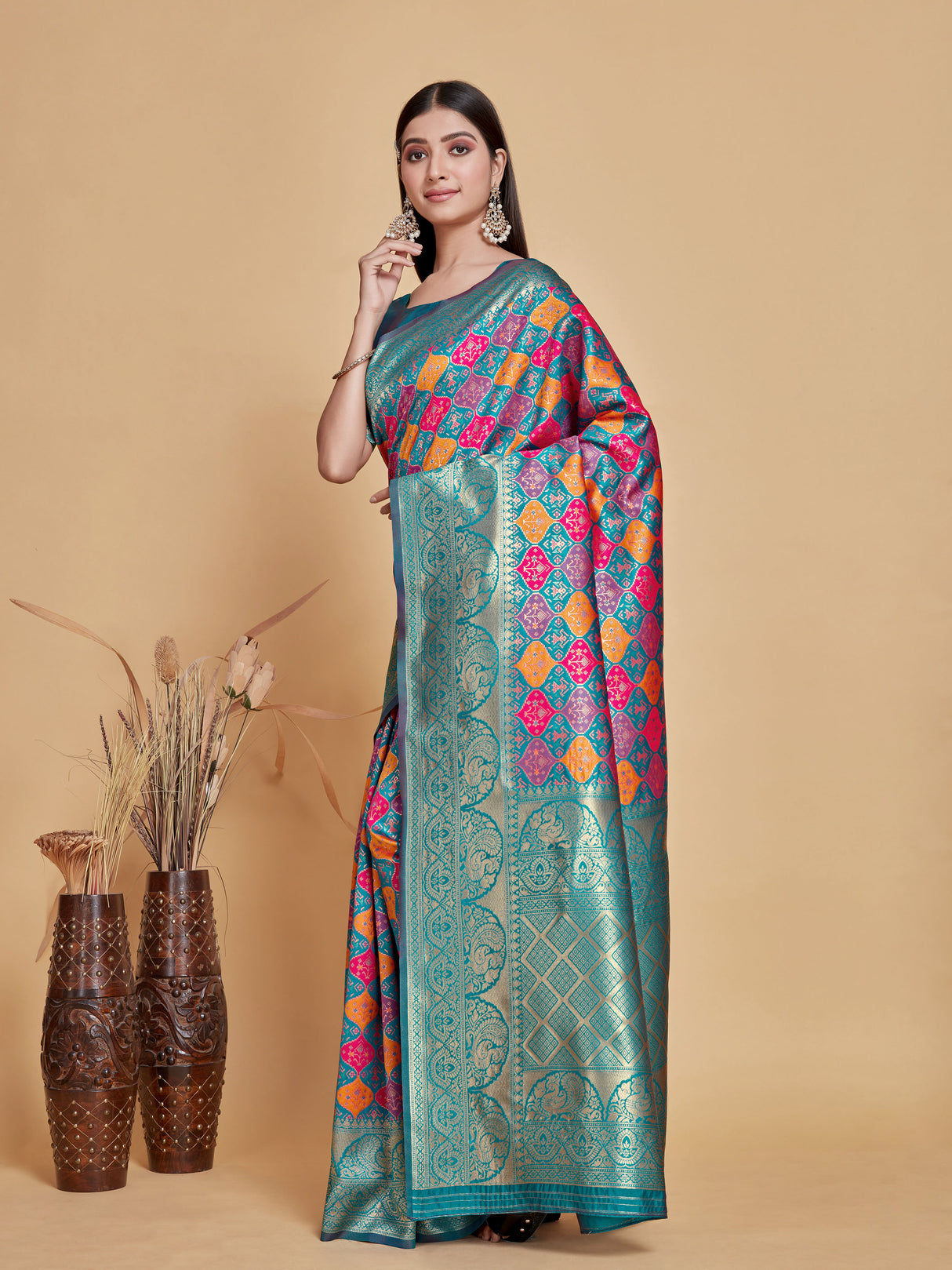 Mimosa Women's Woven Design Patola Style Art Silk Saree With Blouse Piece : SA00001343RMFREE