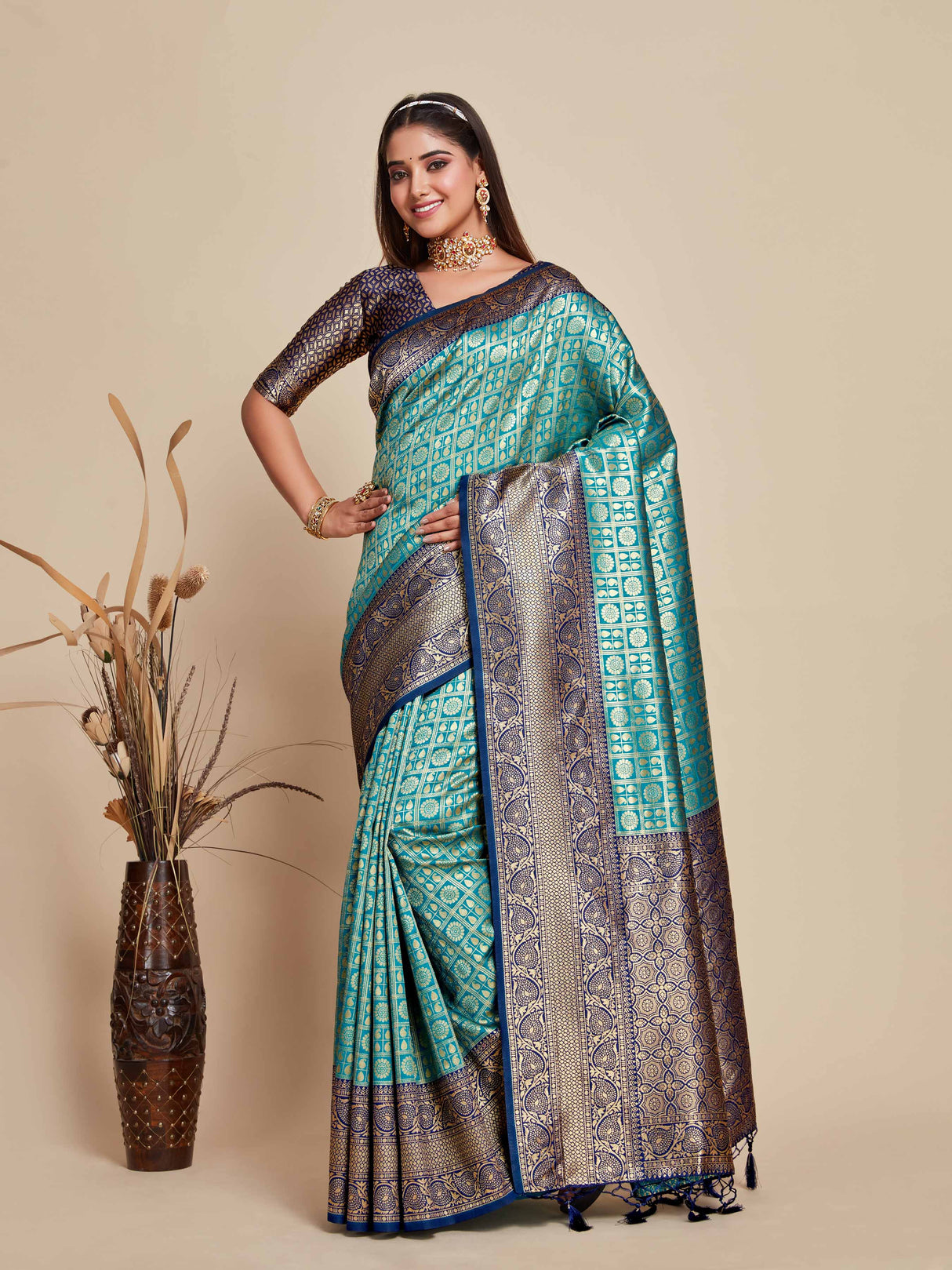 Mimosa Women's Woven Design Kanjivaram Art Silk Saree With Blouse Piece : SA00001102SF